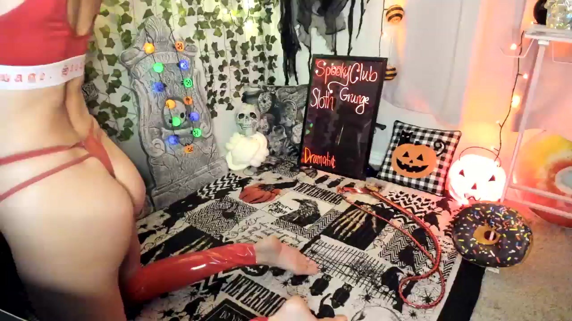 Gallery image thumbnail from HeidiKlumsy's myfreecams stream on, 10/10/2023, 07:35 image 5 of 20