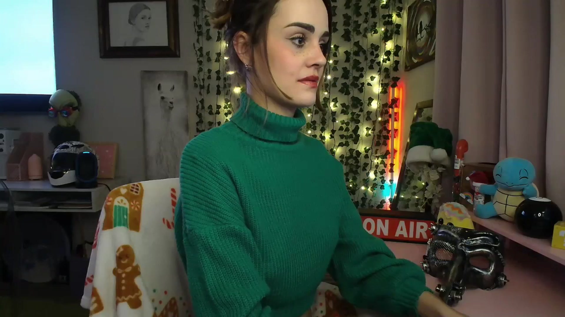 Gallery image thumbnail from HeidiKlumsy's myfreecams stream on, 12/19/2023, 05:03 image 20 of 20