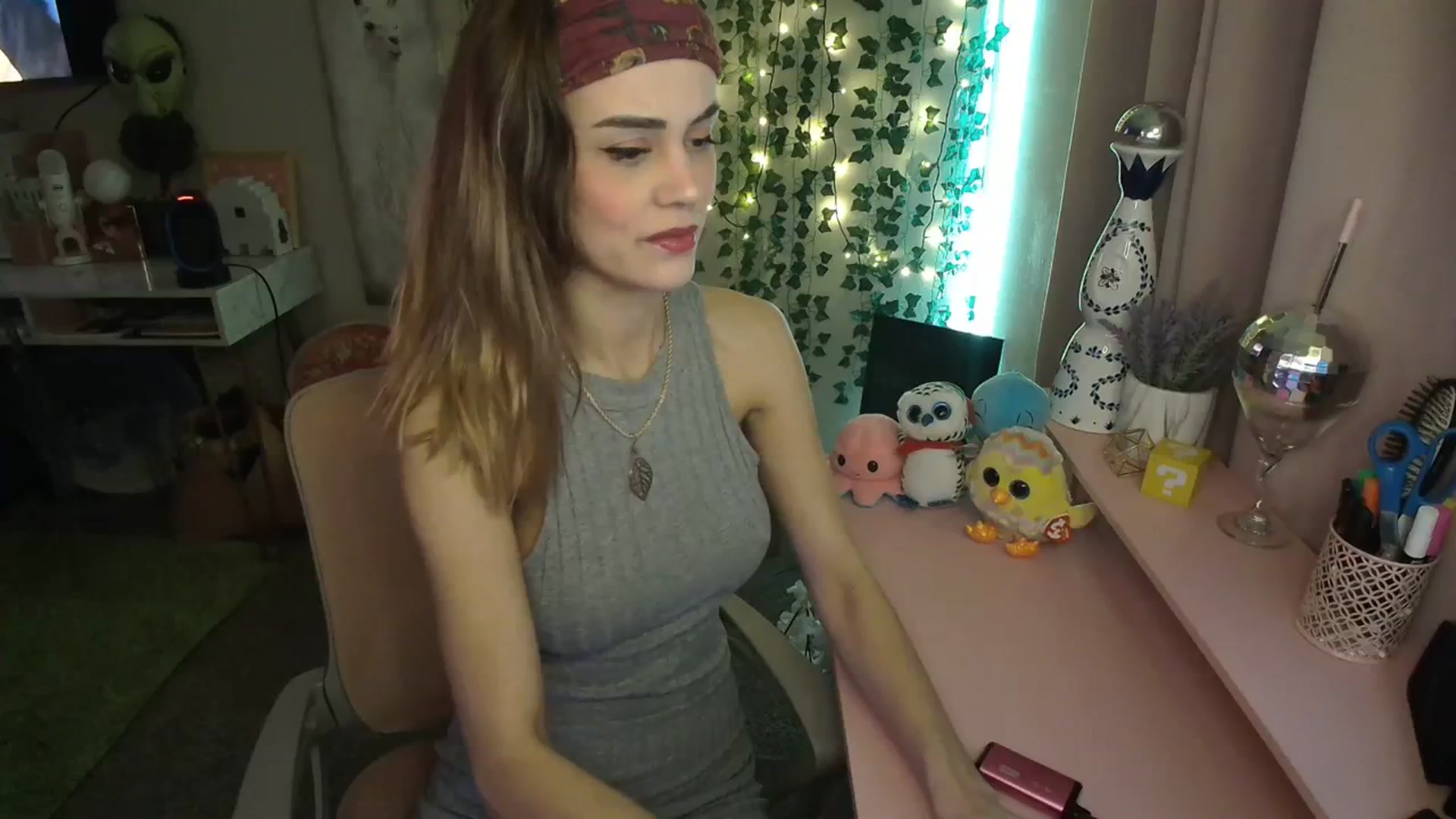 Gallery image thumbnail from HeidiKlumsy's myfreecams stream on, 01/23/2024, 21:26 image 1 of 20