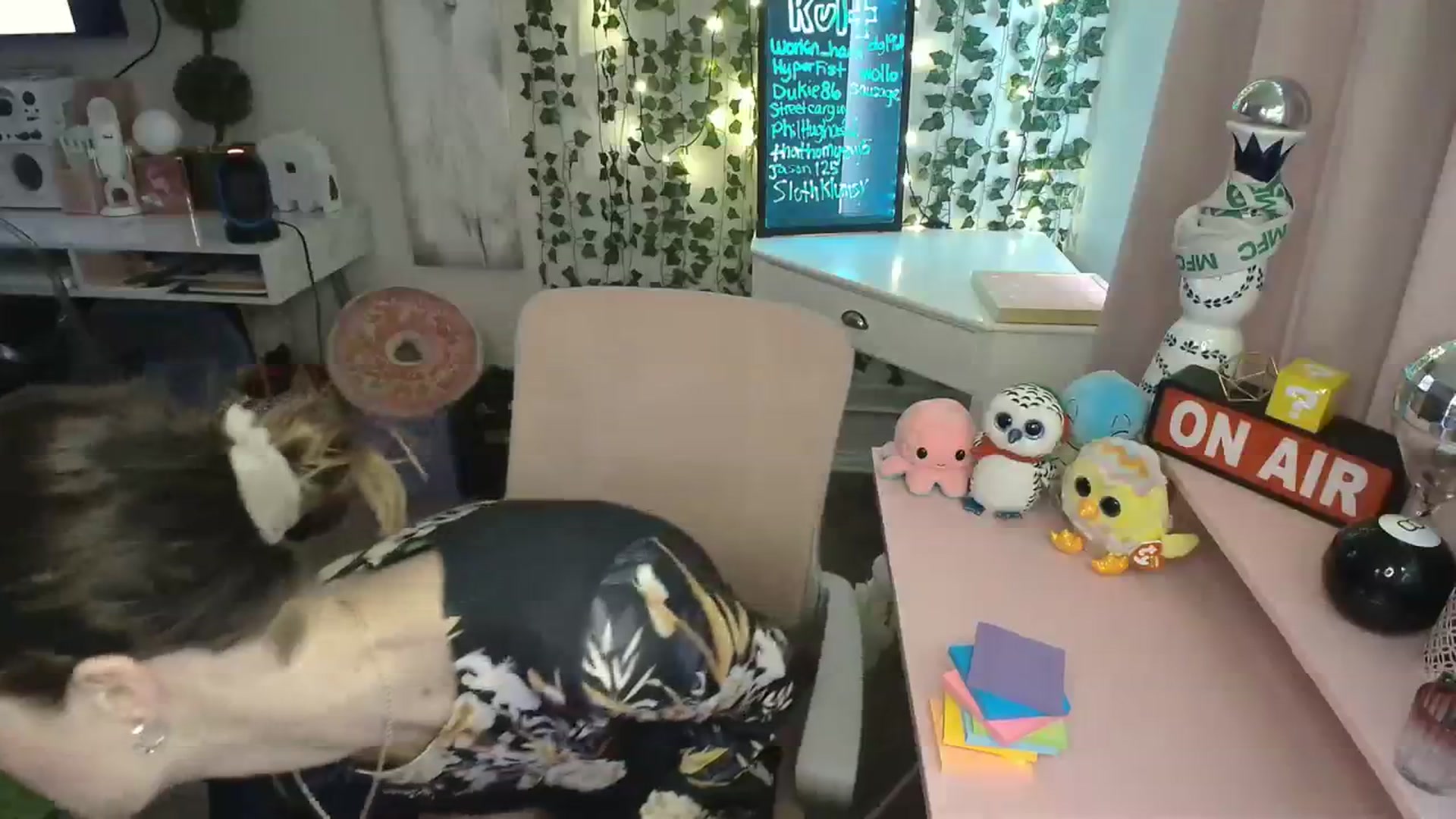 Gallery image thumbnail from HeidiKlumsy's myfreecams stream on, 01/25/2024, 21:41 image 6 of 20