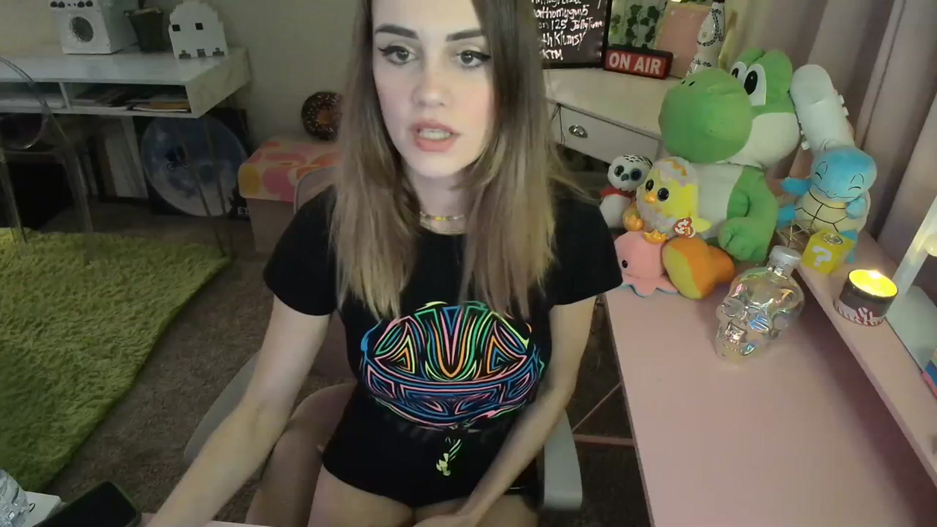 Gallery image thumbnail from HeidiKlumsy's myfreecams stream on, 02/05/2024, 09:02 image 9 of 20
