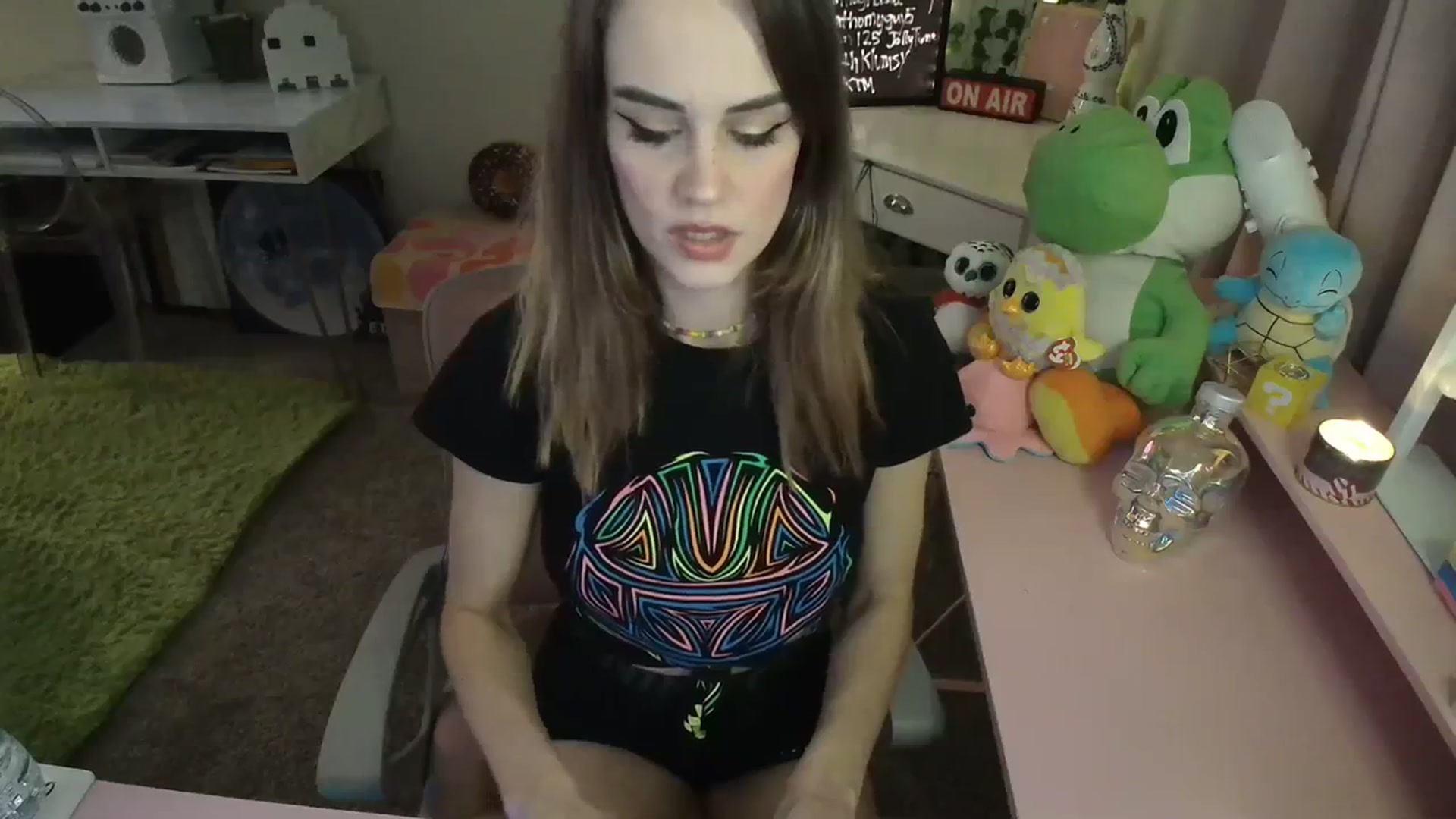 Gallery image thumbnail from HeidiKlumsy's myfreecams stream on, 02/05/2024, 09:02 image 7 of 20