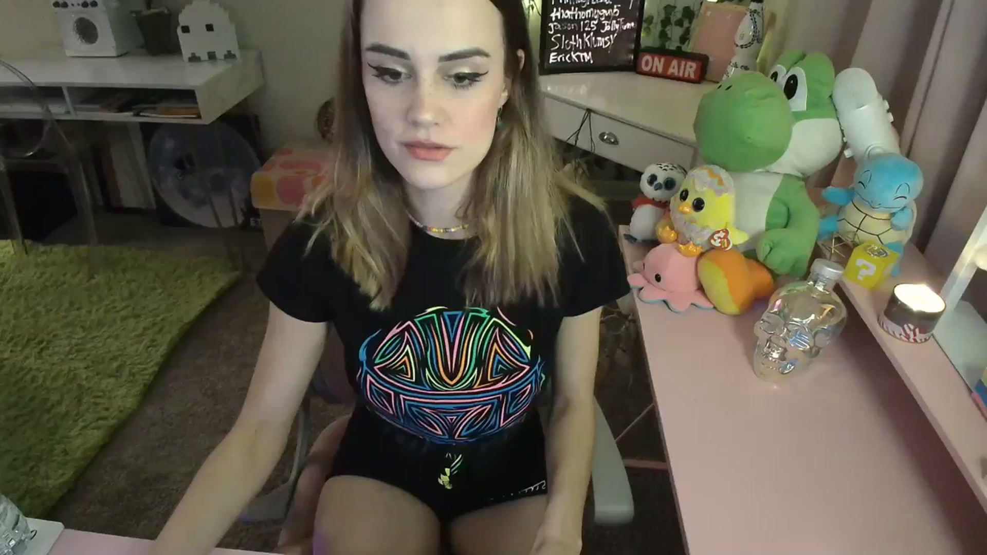 Gallery image thumbnail from HeidiKlumsy's myfreecams stream on, 02/05/2024, 09:02 image 6 of 20