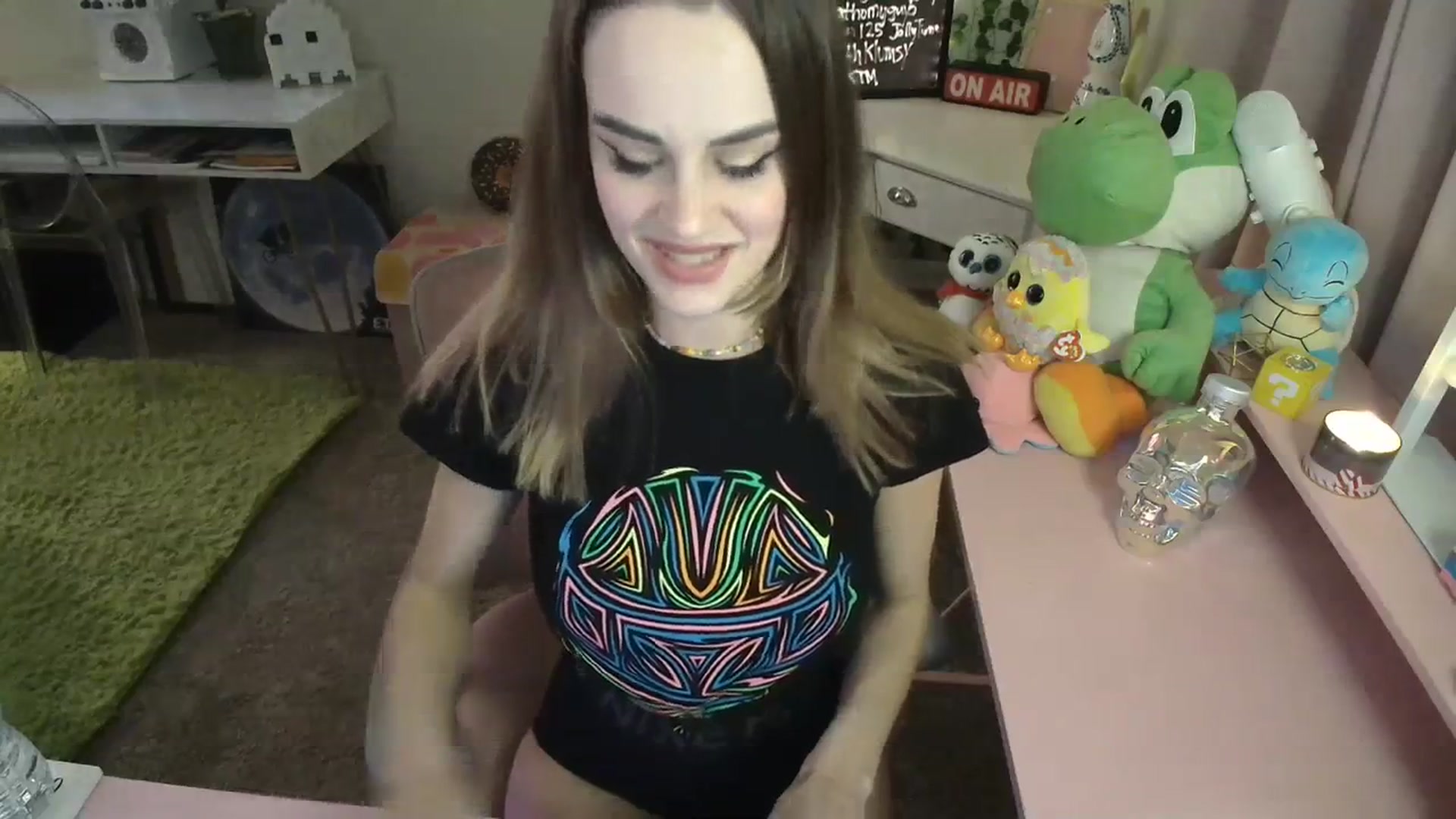 Gallery image thumbnail from HeidiKlumsy's myfreecams stream on, 02/05/2024, 09:02 image 2 of 20