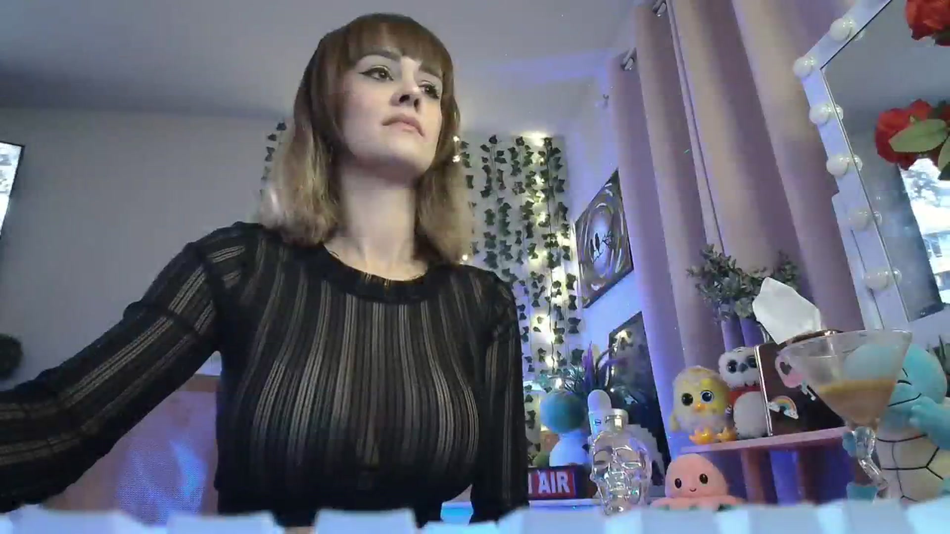 Gallery image thumbnail from HeidiKlumsy's myfreecams stream on, 02/22/2024, 03:39 image 8 of 20
