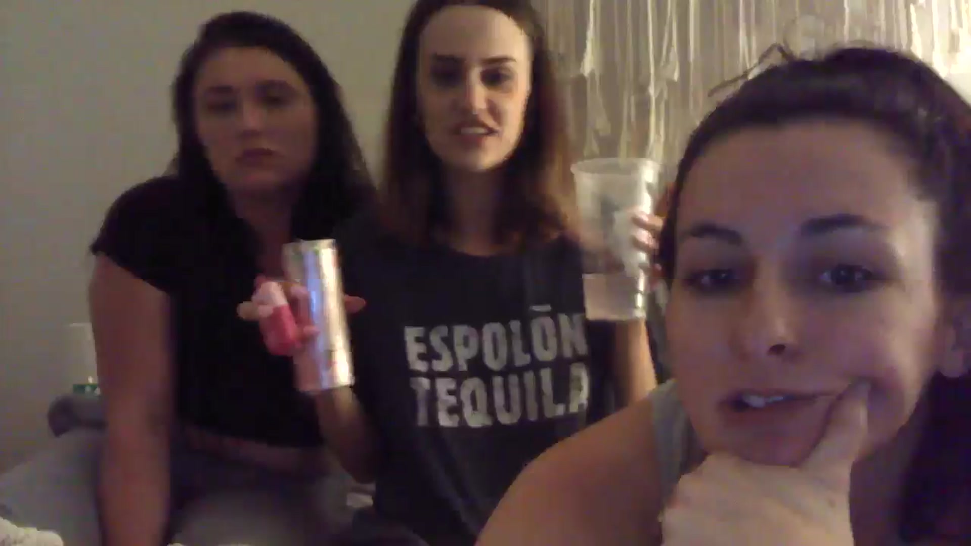 Gallery image thumbnail from HeidiKlumsy's myfreecams stream on, 04/19/2024, 06:13 image 7 of 20