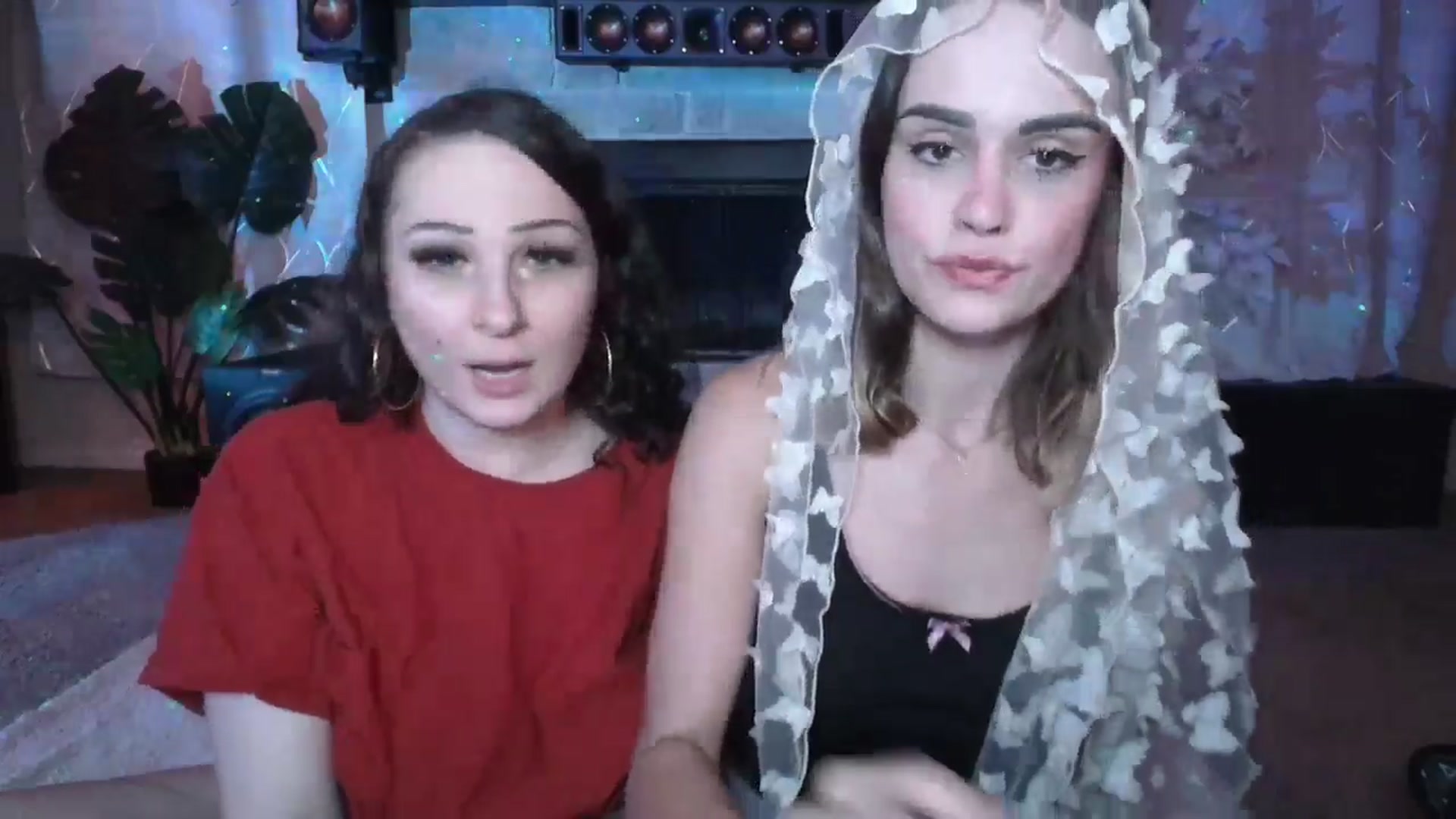 Gallery image thumbnail from HeidiKlumsy's myfreecams stream on, 05/29/2024, 05:15 image 4 of 20