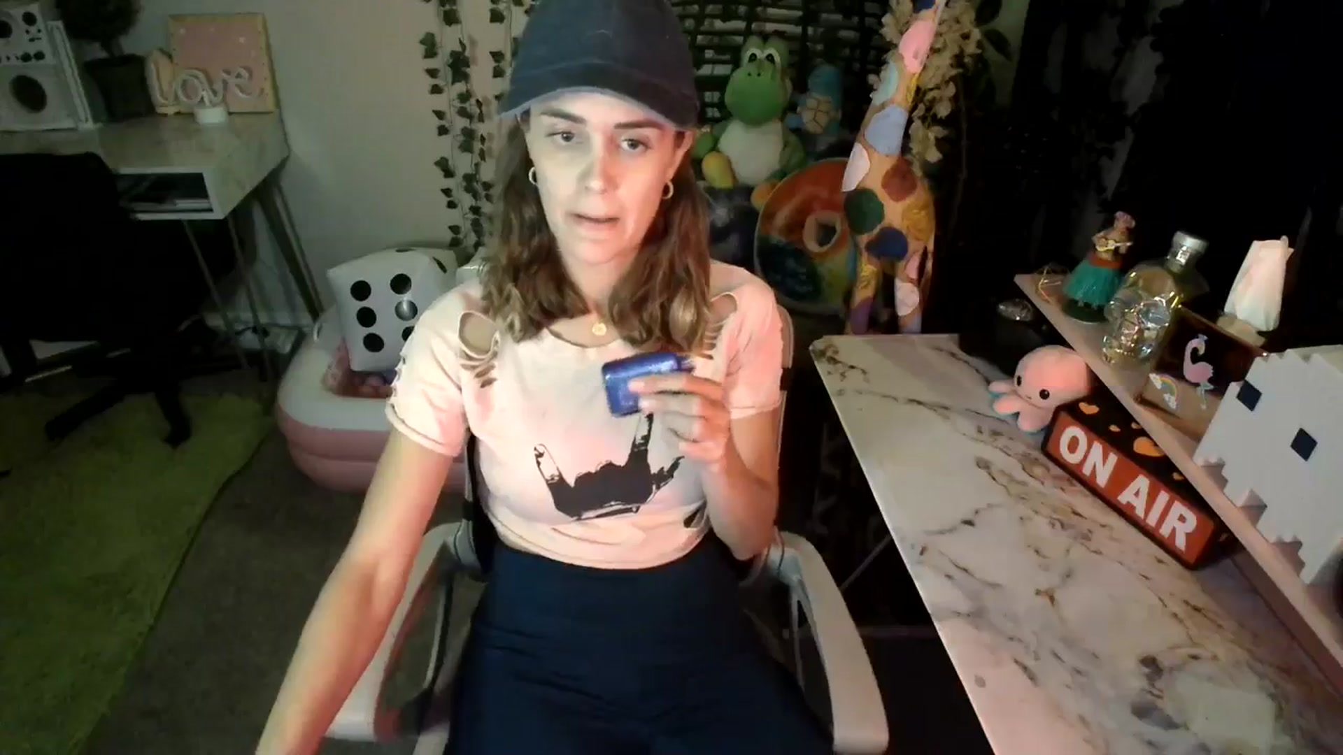 Gallery image thumbnail from HeidiKlumsy's myfreecams stream on, 06/24/2024, 06:02 image 9 of 20