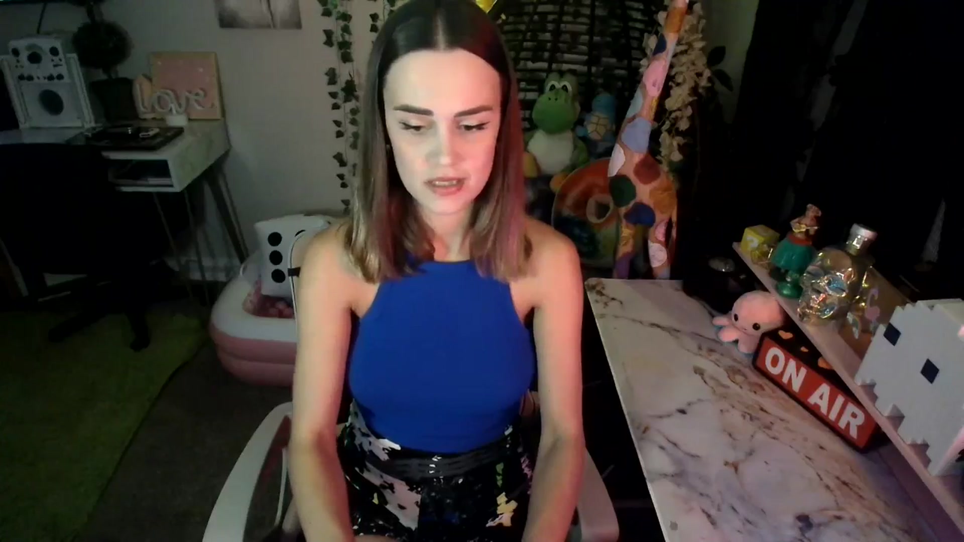 Gallery image thumbnail from HeidiKlumsy's myfreecams stream on, 07/03/2024, 05:38 image 19 of 20