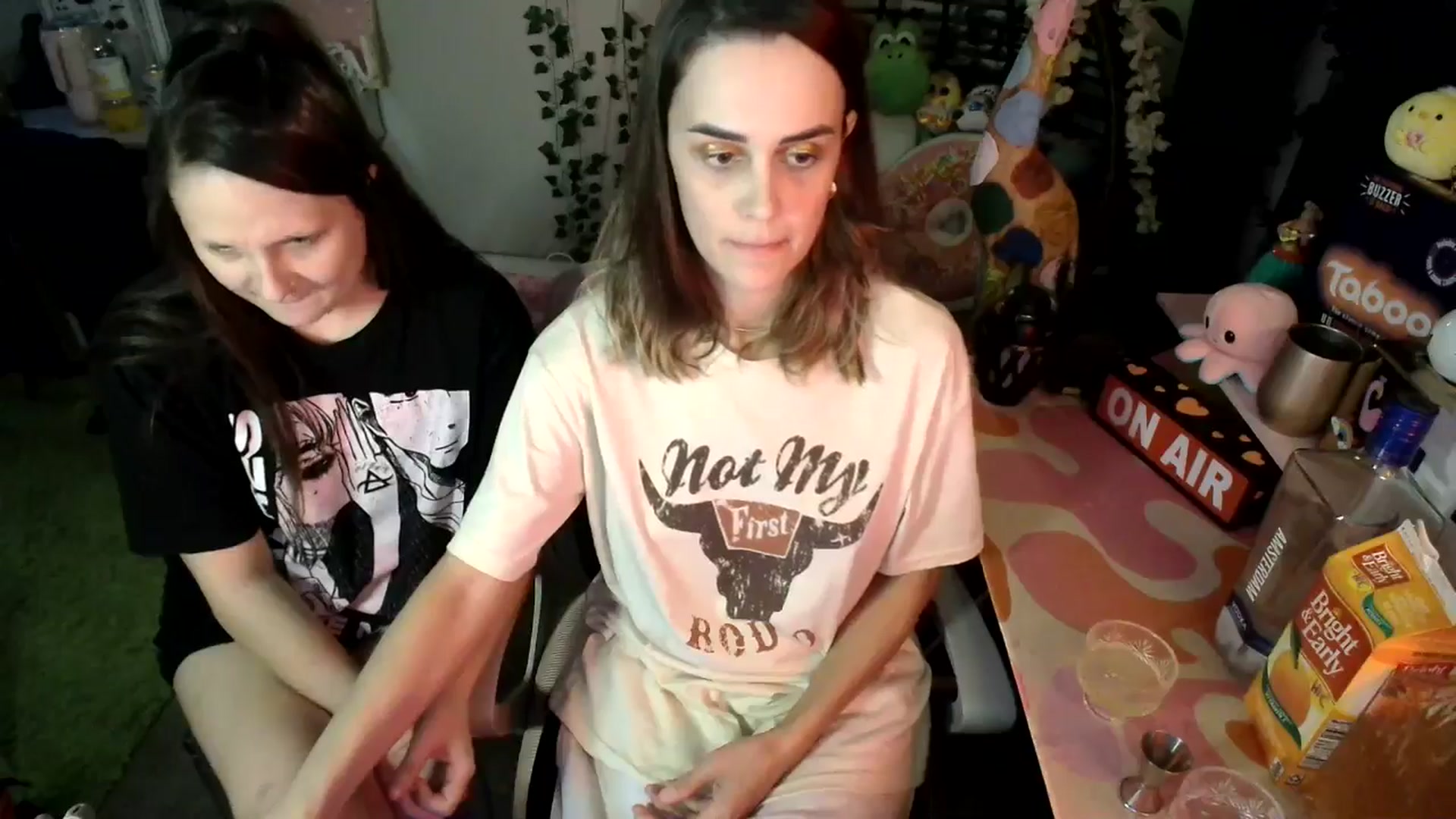 Gallery image thumbnail from HeidiKlumsy's myfreecams stream on, 07/17/2024, 08:50 image 15 of 20