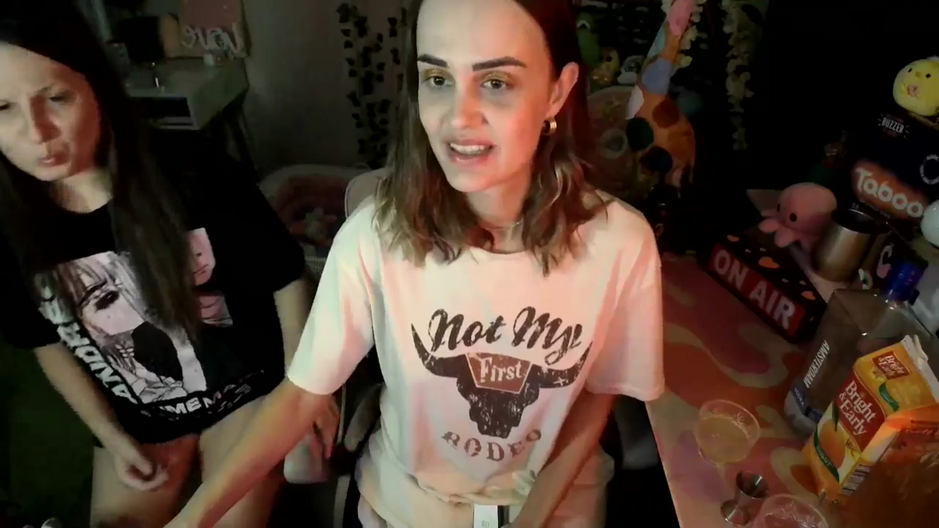 Gallery image thumbnail from HeidiKlumsy's myfreecams stream on, 07/17/2024, 08:50 image 10 of 20