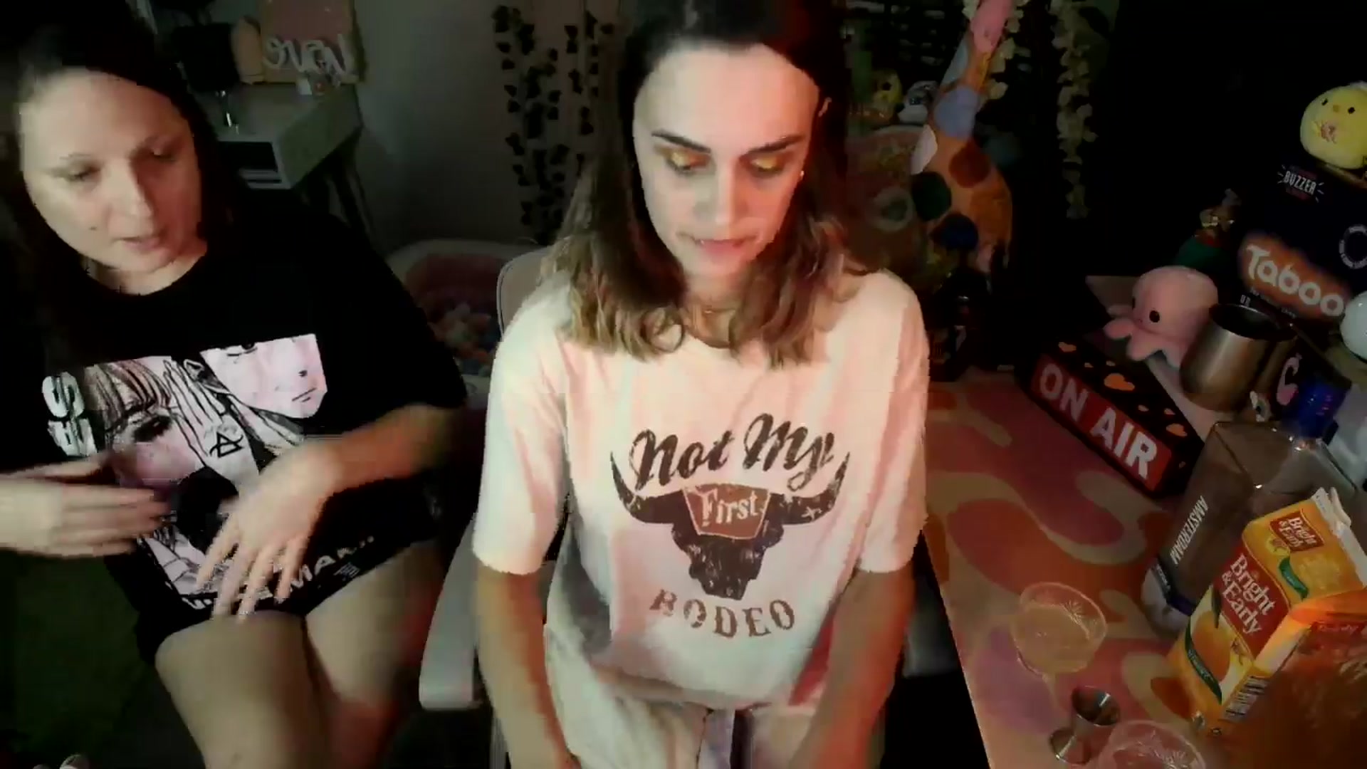 Gallery image thumbnail from HeidiKlumsy's myfreecams stream on, 07/17/2024, 08:50 image 13 of 20