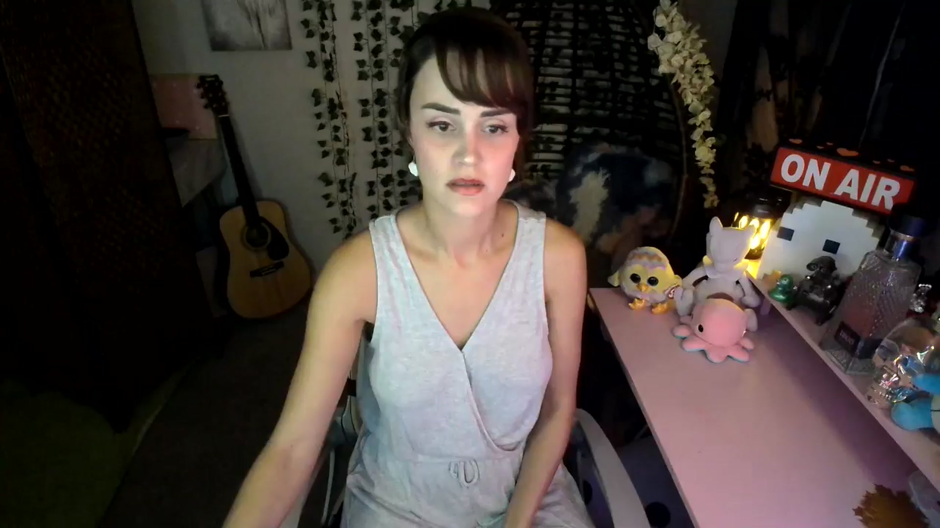 Gallery image thumbnail from HeidiKlumsy's myfreecams stream on, 09/12/2024, 06:18 image 1 of 20