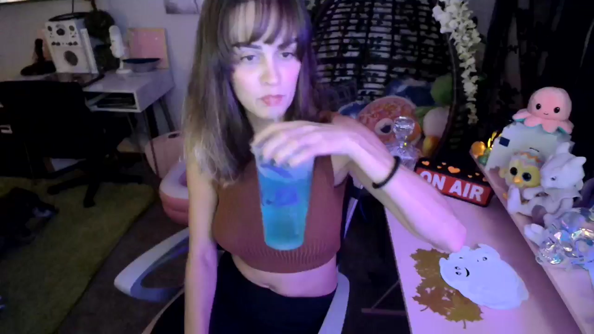 Gallery image thumbnail from HeidiKlumsy's myfreecams stream on, 09/13/2024, 02:10 image 20 of 20