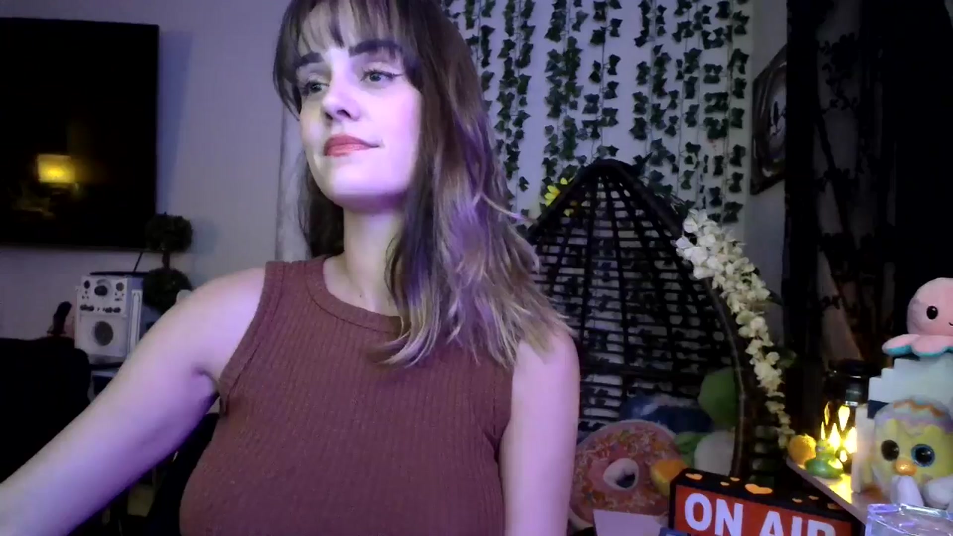 Gallery image thumbnail from HeidiKlumsy's myfreecams stream on, 09/13/2024, 05:33 image 20 of 20