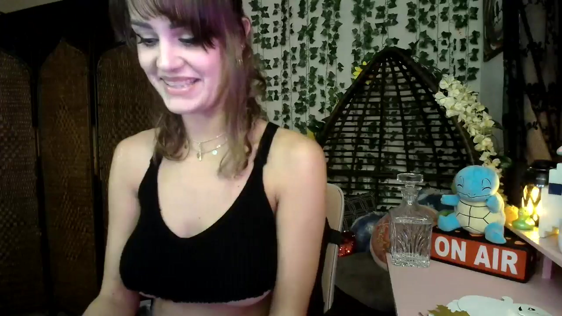 Gallery image thumbnail from HeidiKlumsy's myfreecams stream on, 09/14/2024, 24:39 image 11 of 20