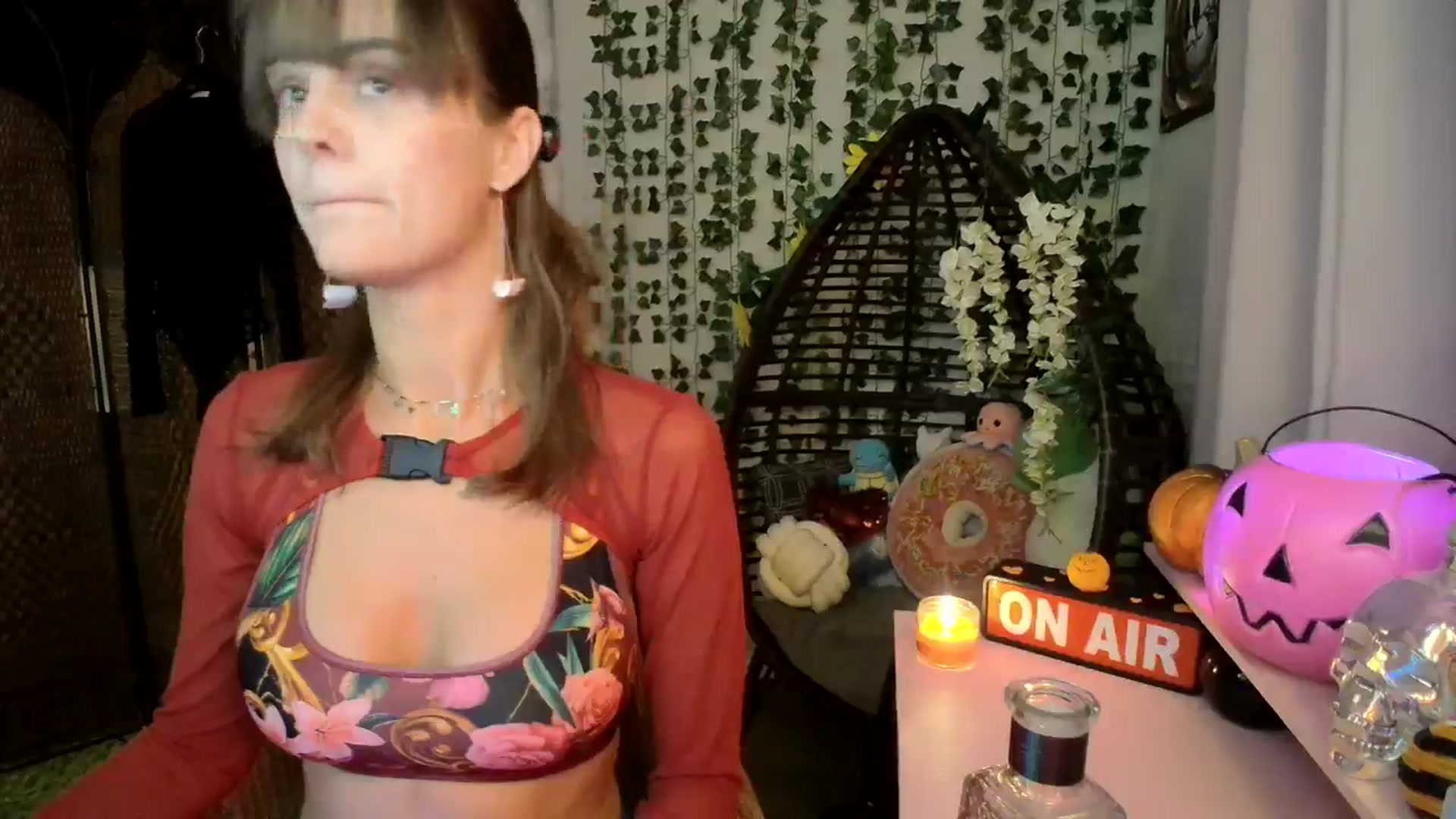 Gallery image thumbnail from HeidiKlumsy's myfreecams stream on, 09/25/2024, 24:46 image 14 of 20