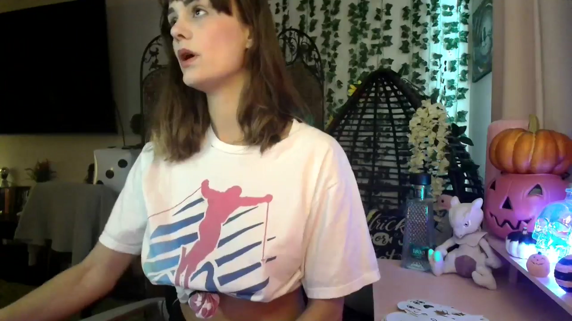 Gallery image thumbnail from HeidiKlumsy's myfreecams stream on, 10/03/2024, 22:04 image 14 of 20