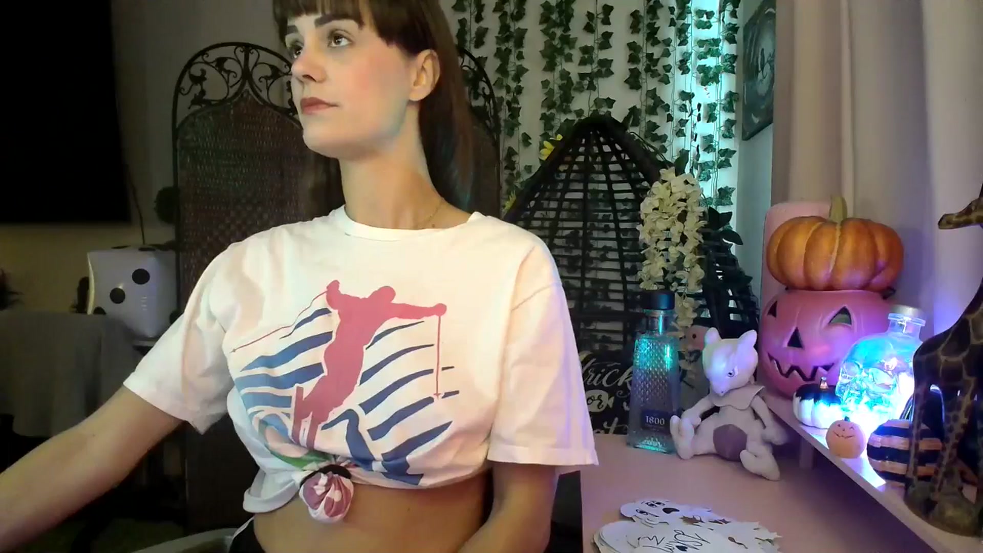 Gallery image thumbnail from HeidiKlumsy's myfreecams stream on, 10/03/2024, 22:04 image 16 of 20