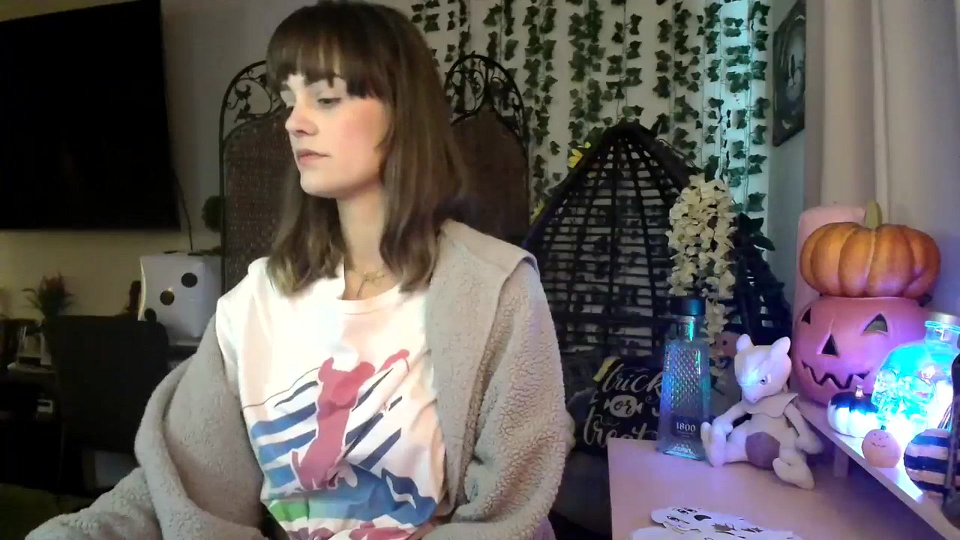 Gallery image thumbnail from HeidiKlumsy's myfreecams stream on, 10/03/2024, 23:22 image 9 of 20