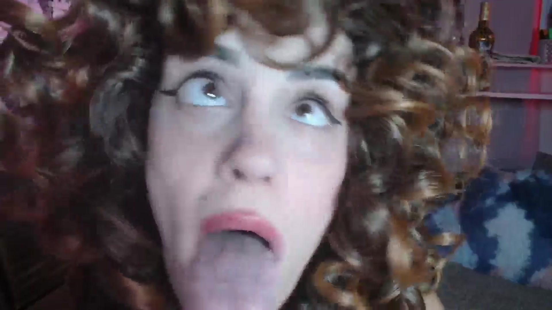 Gallery image thumbnail from HeidiKlumsy's myfreecams stream on, 10/11/2024, 24:01 image 19 of 20