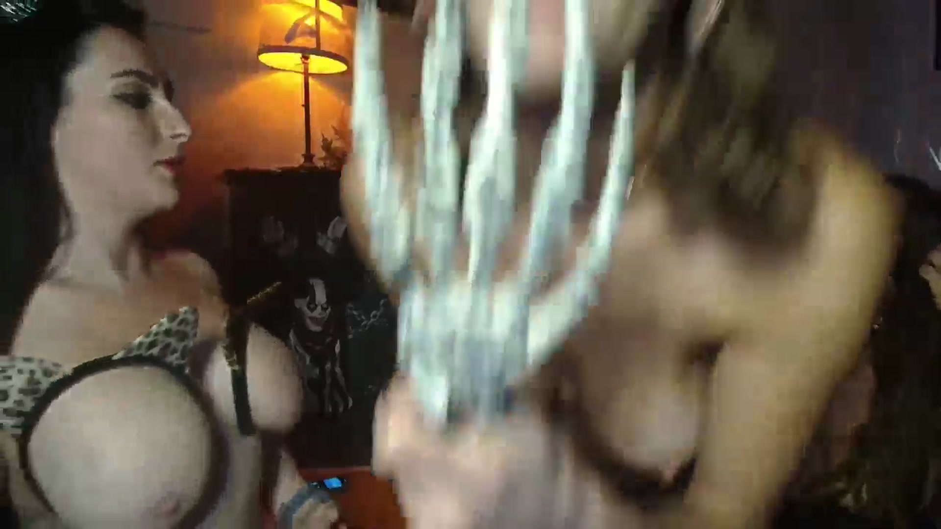 Gallery image thumbnail from HeidiKlumsy's myfreecams stream on, 10/24/2024, 01:53 image 3 of 20