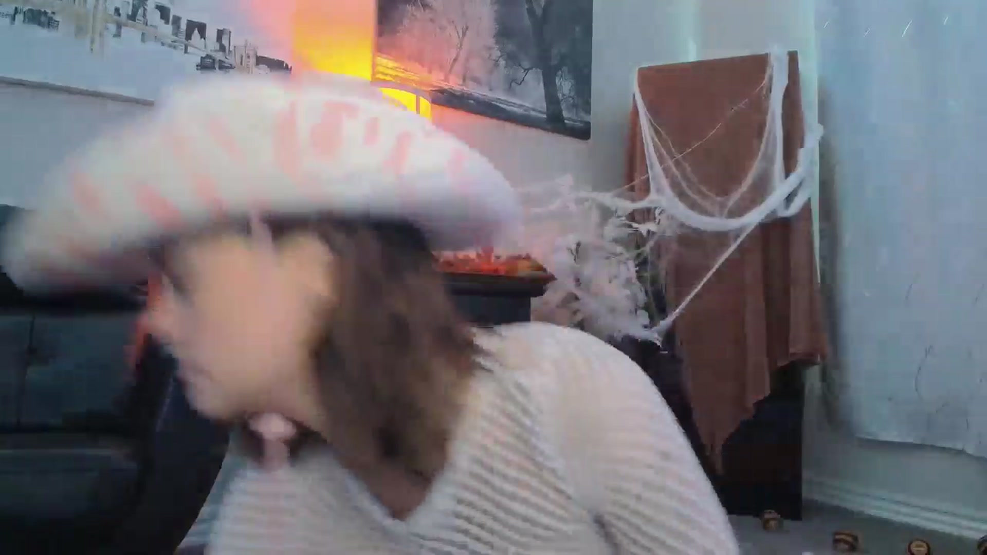 Gallery image thumbnail from HeidiKlumsy's myfreecams stream on, 10/25/2024, 21:41 image 2 of 20