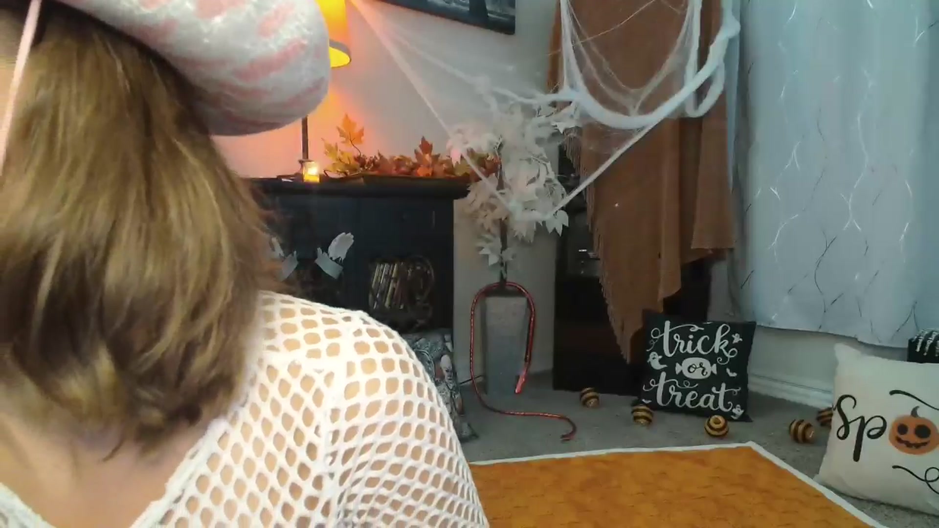 Gallery image thumbnail from HeidiKlumsy's myfreecams stream on, 10/25/2024, 23:14 image 17 of 20