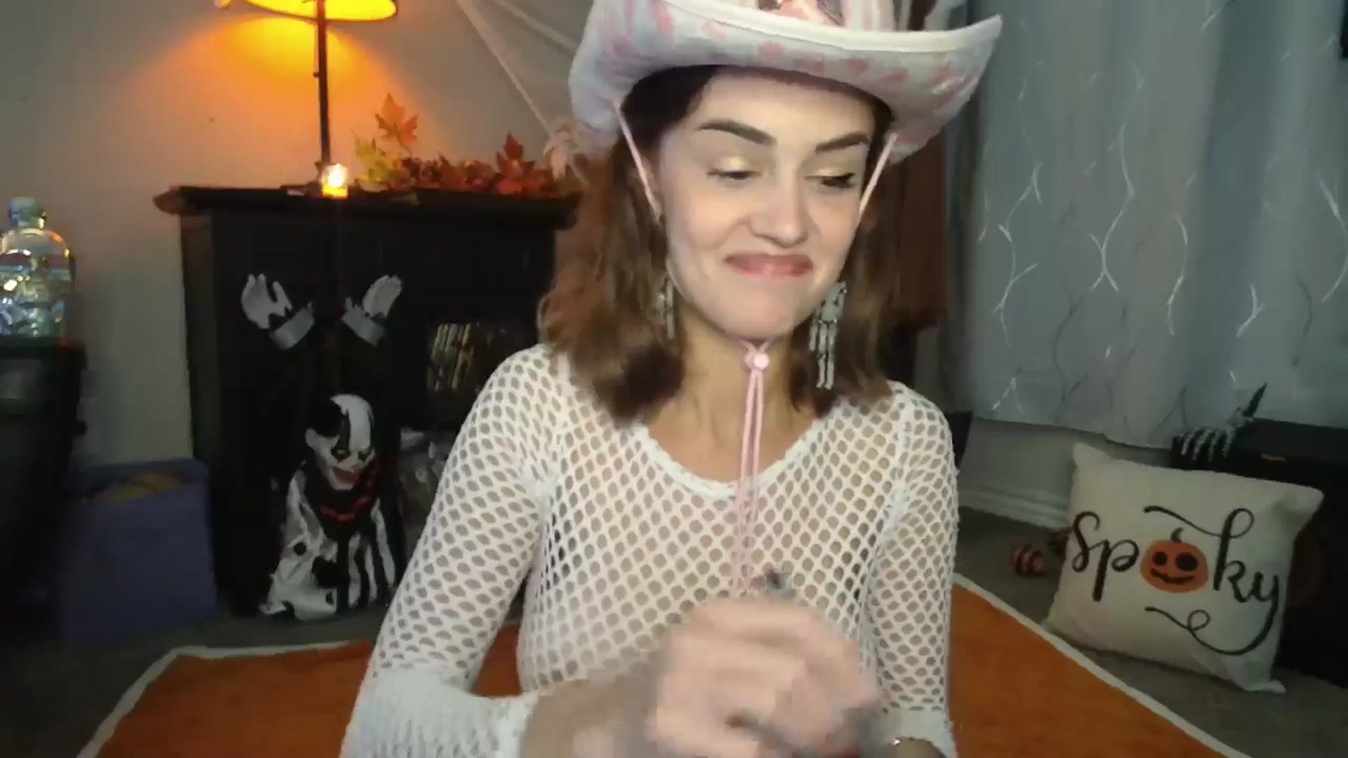 Gallery image thumbnail from HeidiKlumsy's myfreecams stream on, 10/25/2024, 23:45 image 8 of 20