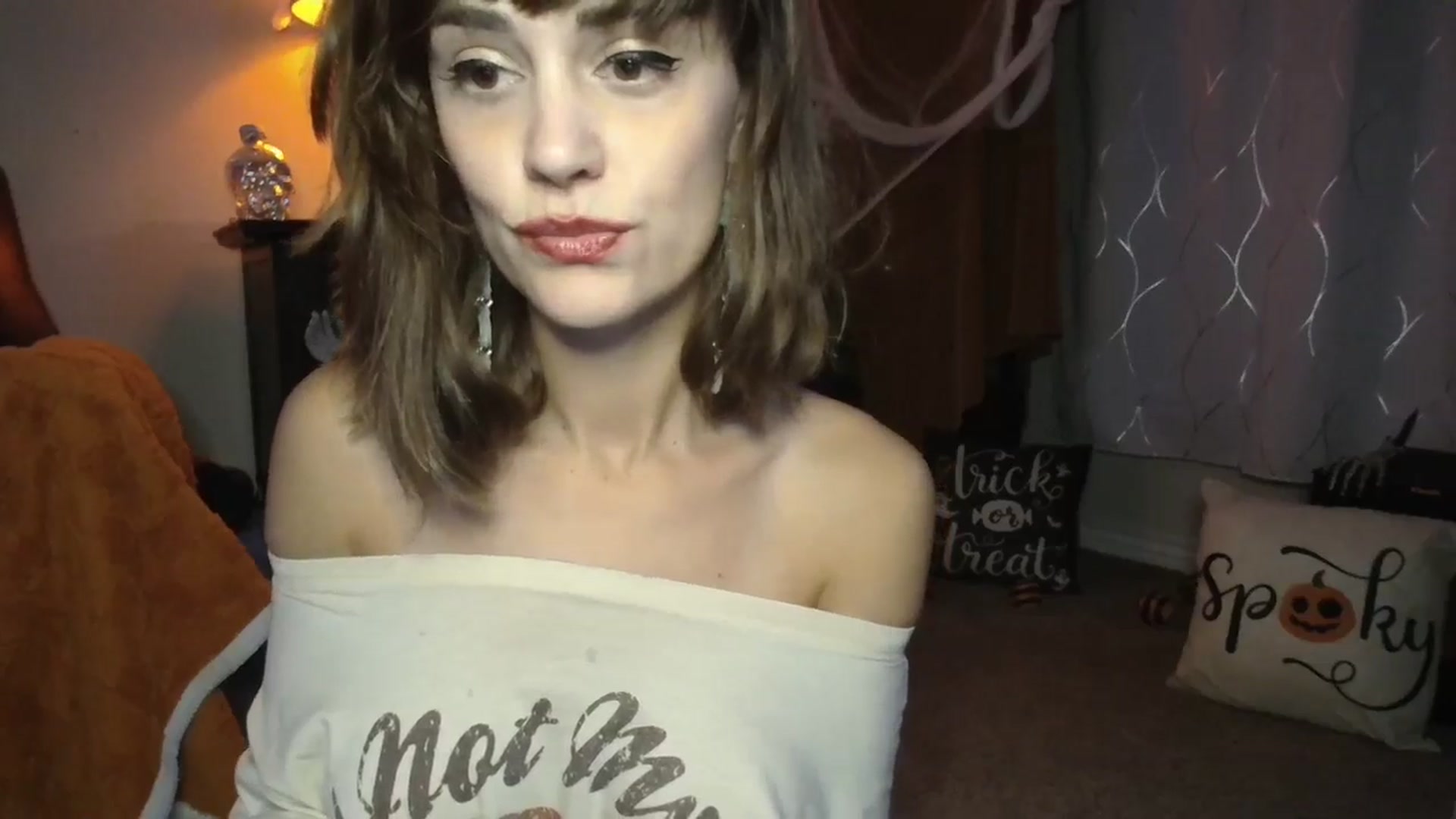 Gallery image thumbnail from HeidiKlumsy's myfreecams stream on, 10/26/2024, 01:33 image 4 of 20