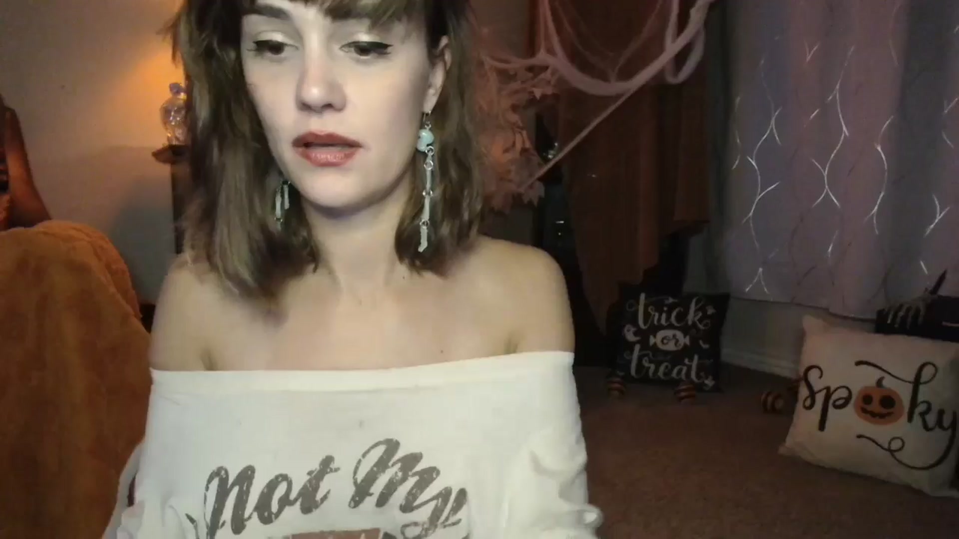 Gallery image thumbnail from HeidiKlumsy's myfreecams stream on, 10/26/2024, 01:33 image 15 of 20