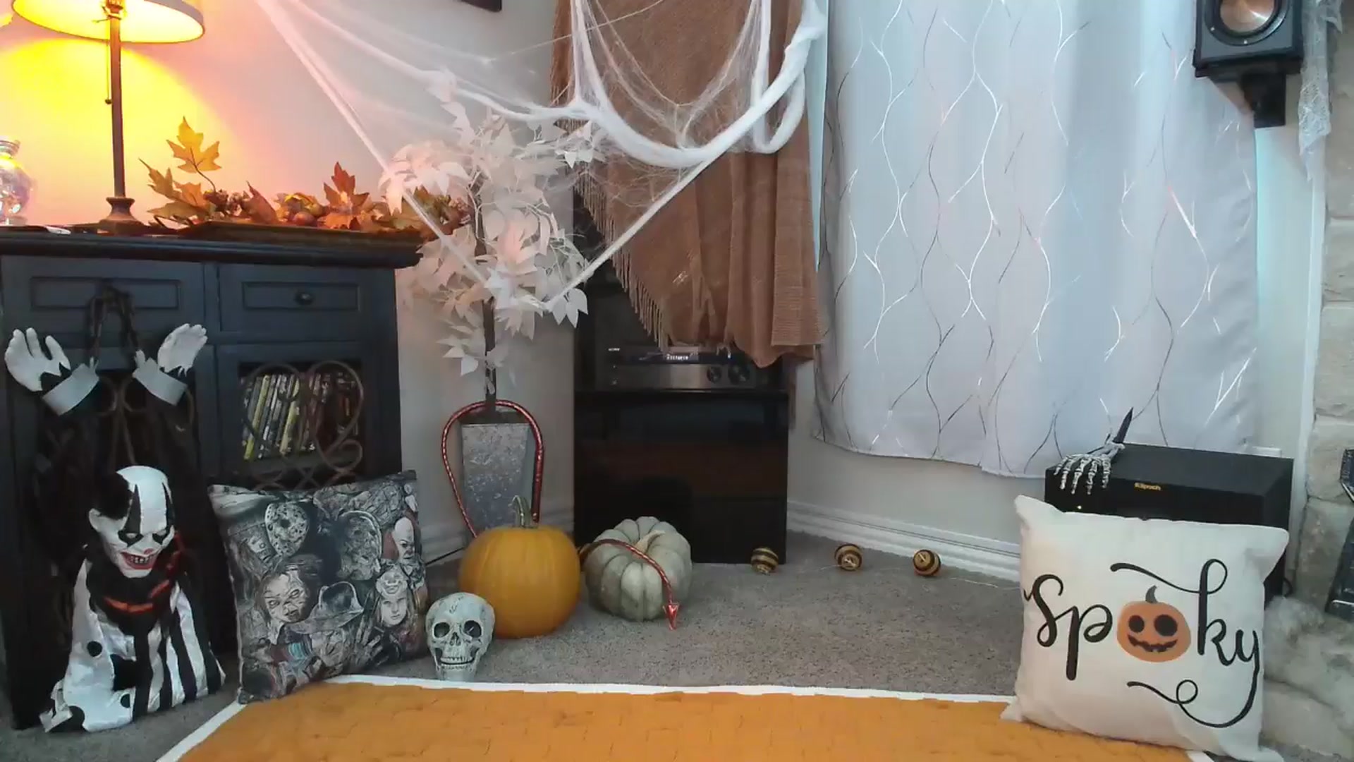 Gallery image thumbnail from HeidiKlumsy's myfreecams stream on, 10/26/2024, 22:23 image 18 of 20