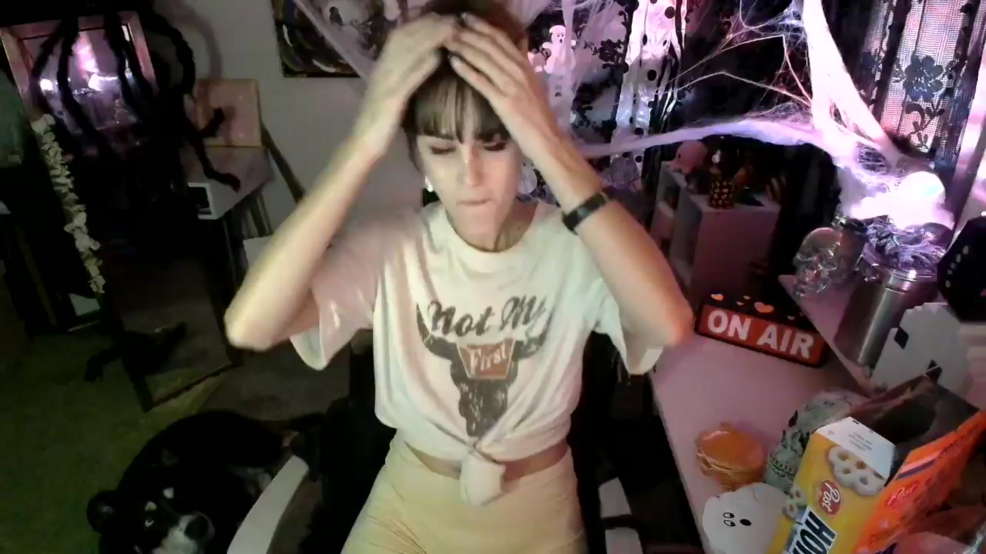Gallery image thumbnail from HeidiKlumsy's myfreecams stream on, 10/30/2024, 03:05 image 1 of 20