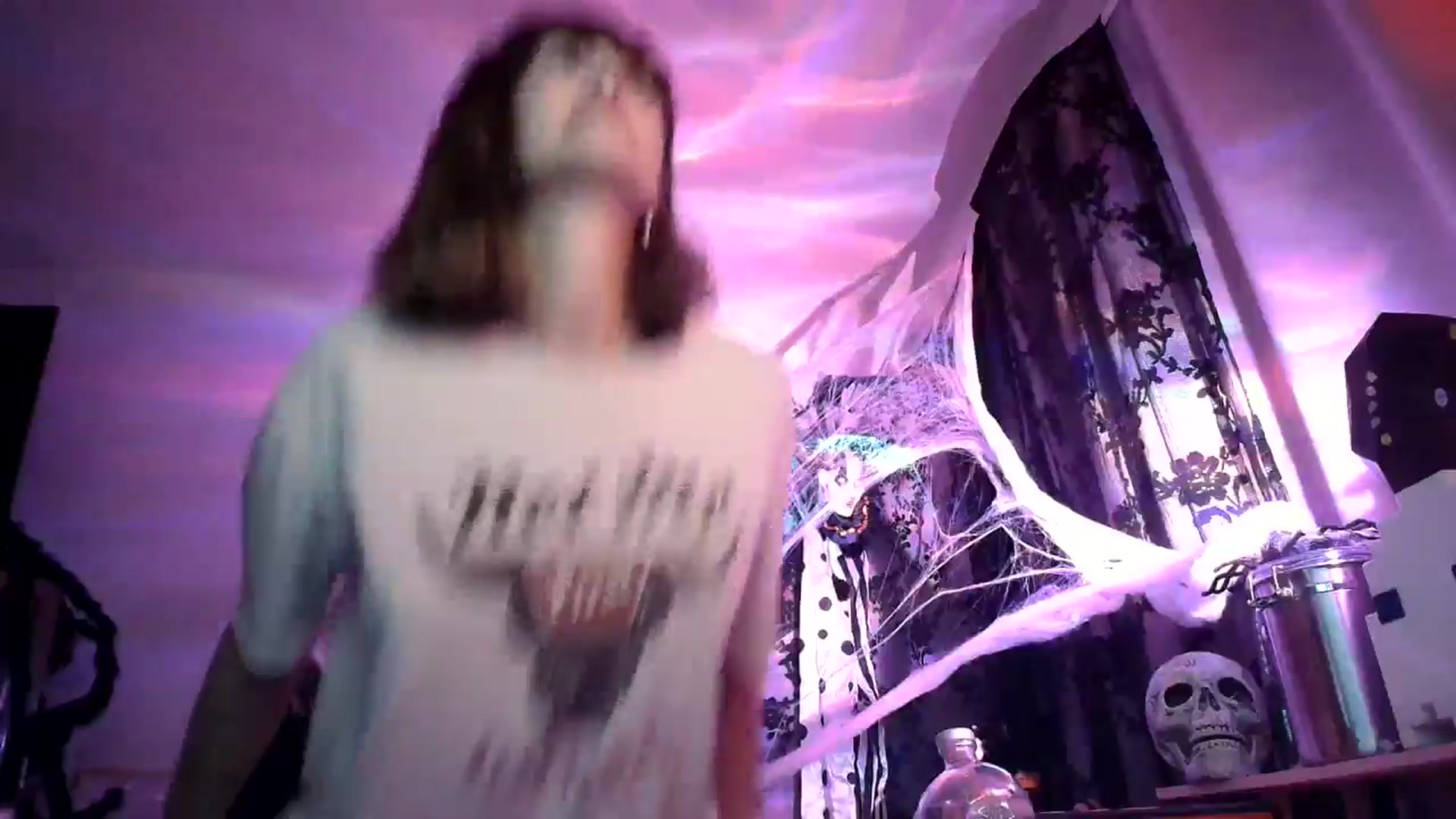 Gallery image thumbnail from HeidiKlumsy's myfreecams stream on, 10/30/2024, 03:05 image 11 of 20