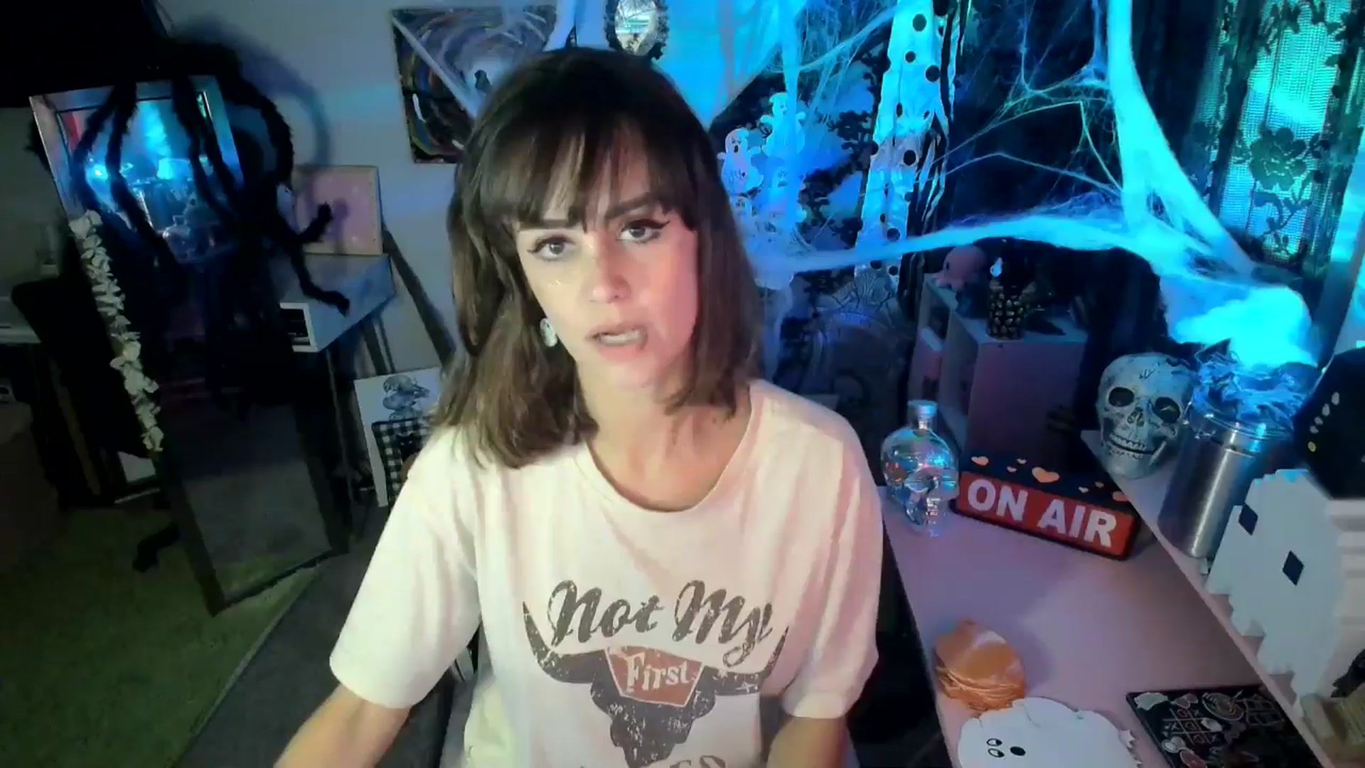 Gallery image thumbnail from HeidiKlumsy's myfreecams stream on, 10/30/2024, 03:05 image 7 of 20