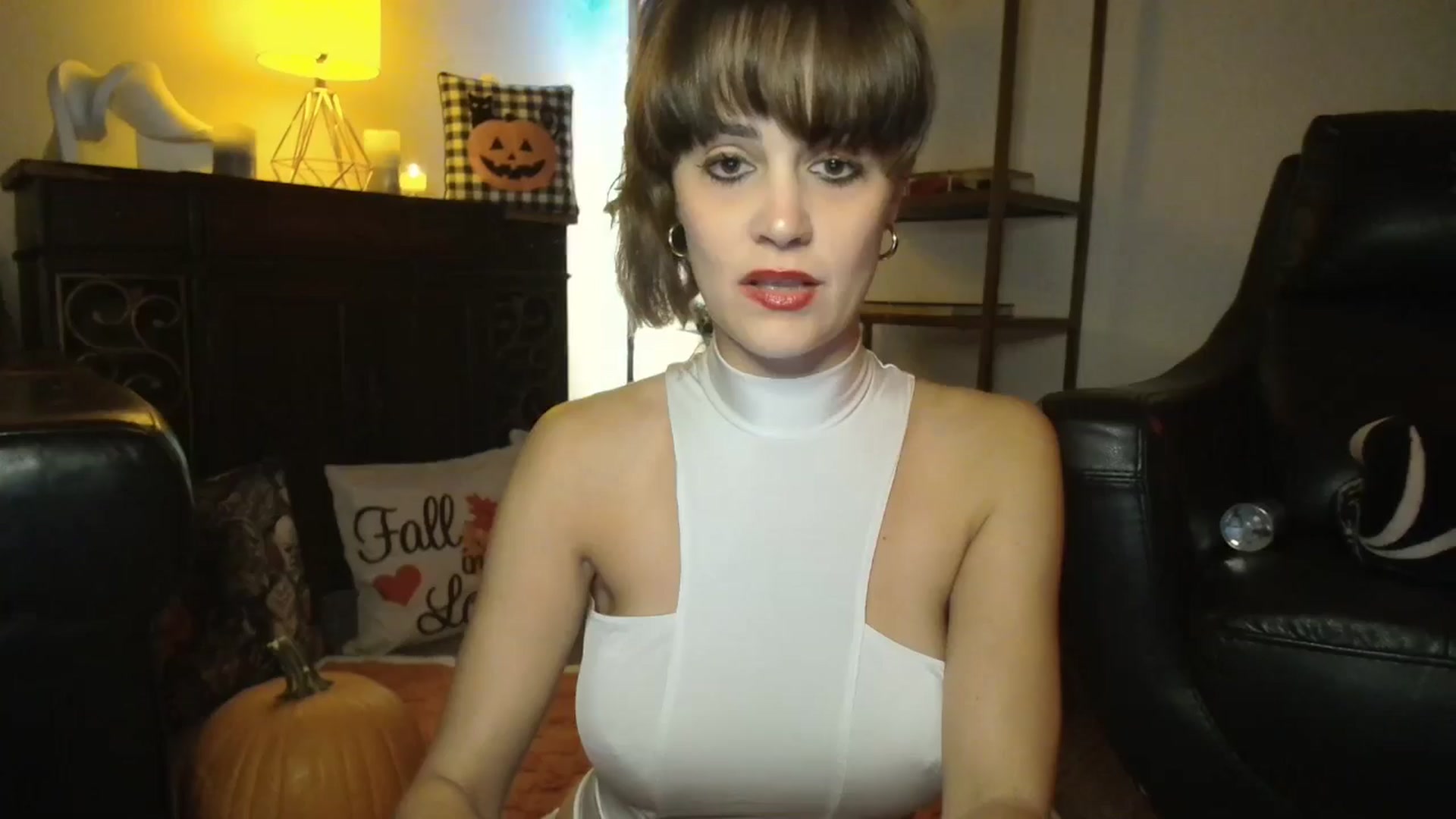 Gallery image thumbnail from HeidiKlumsy's myfreecams stream on, 10/31/2024, 04:43 image 3 of 20