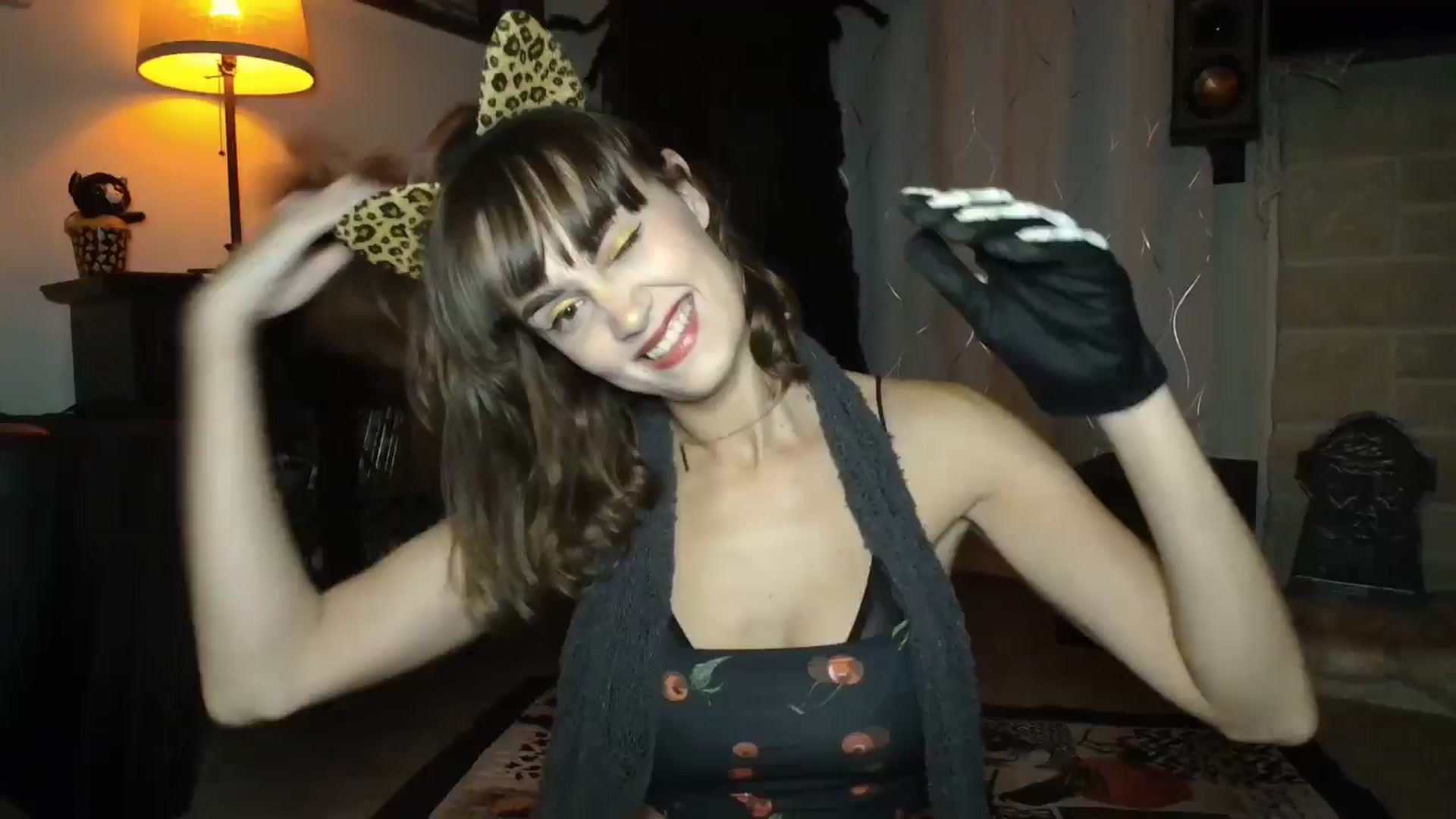 Gallery image thumbnail from HeidiKlumsy's myfreecams stream on, 11/02/2024, 04:32 image 7 of 20