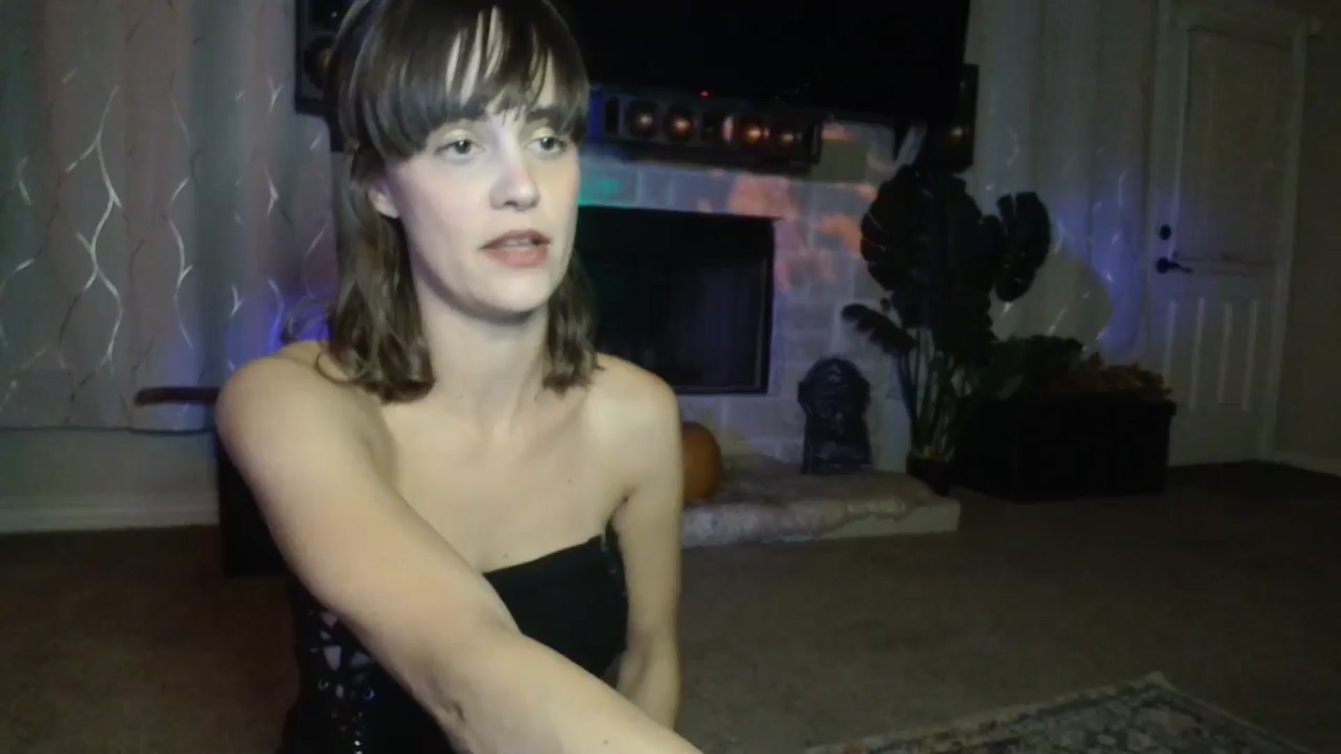 Gallery image thumbnail from HeidiKlumsy's myfreecams stream on, 11/03/2024, 06:44 image 14 of 20