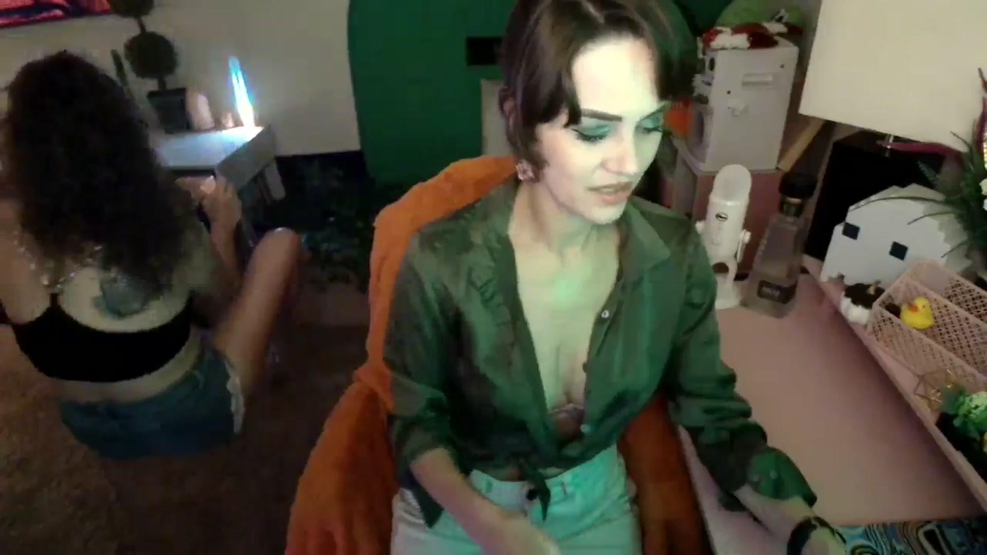 Gallery image thumbnail from HeidiKlumsy's myfreecams stream on, 11/11/2024, 02:53 image 8 of 20