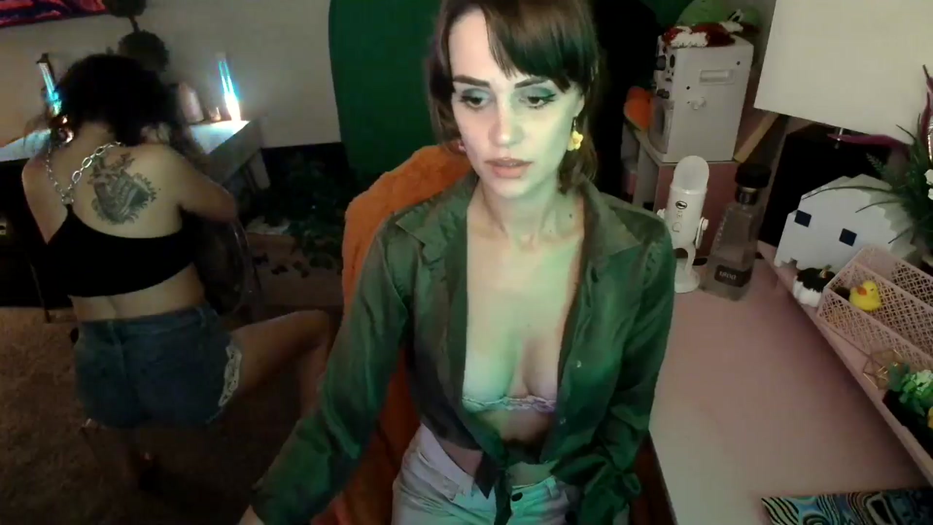 Gallery image thumbnail from HeidiKlumsy's myfreecams stream on, 11/11/2024, 02:53 image 9 of 20