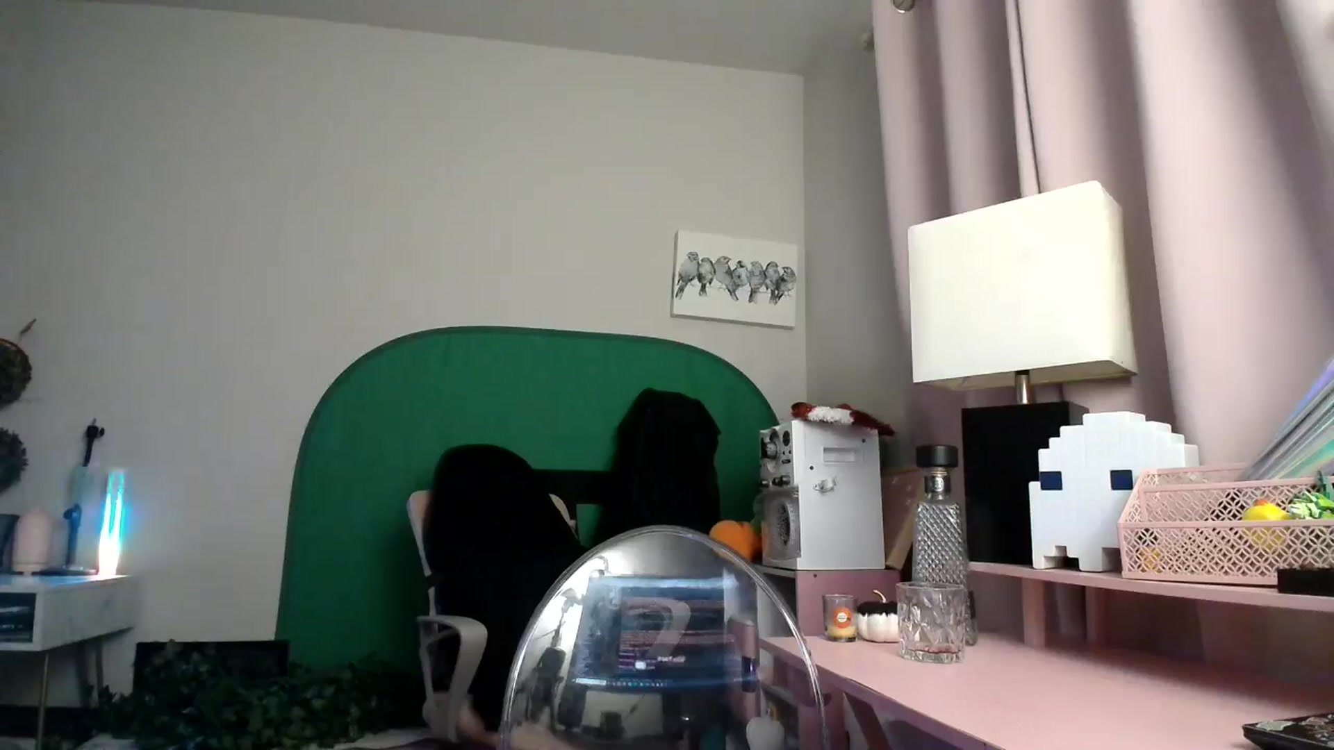 Gallery image thumbnail from HeidiKlumsy's myfreecams stream on, 11/15/2024, 05:23 image 8 of 20