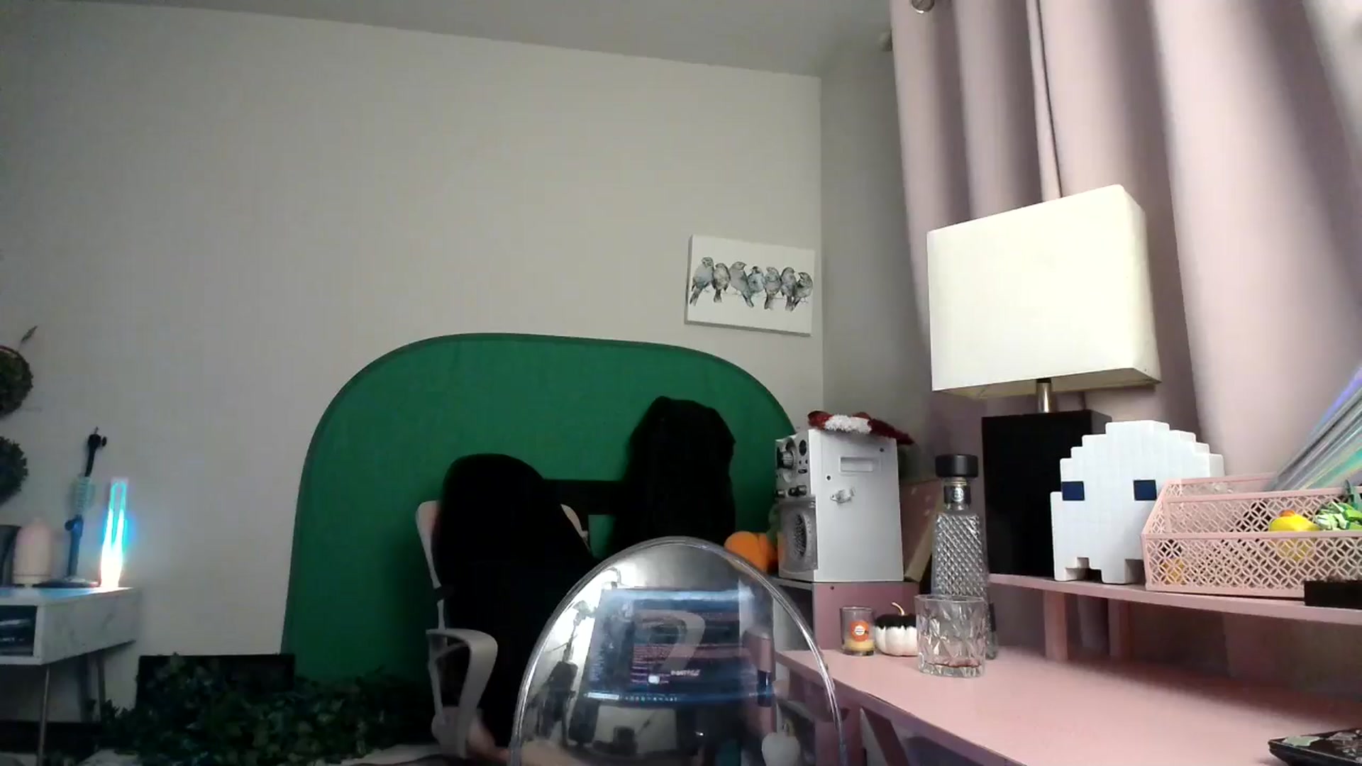 Gallery image thumbnail from HeidiKlumsy's myfreecams stream on, 11/15/2024, 05:23 image 12 of 20