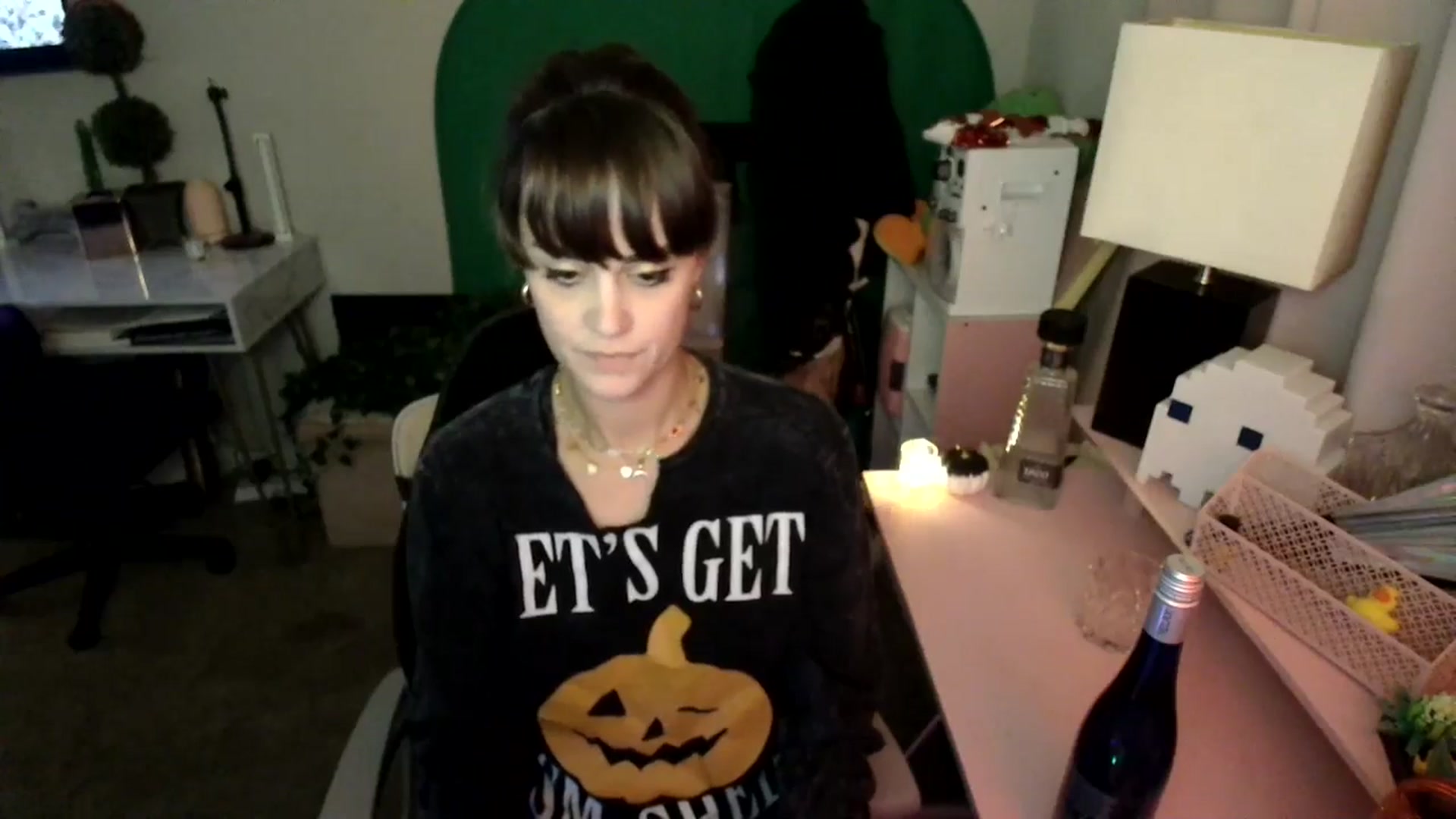 Gallery image thumbnail from HeidiKlumsy's myfreecams stream on, 11/22/2024, 08:38 image 3 of 20