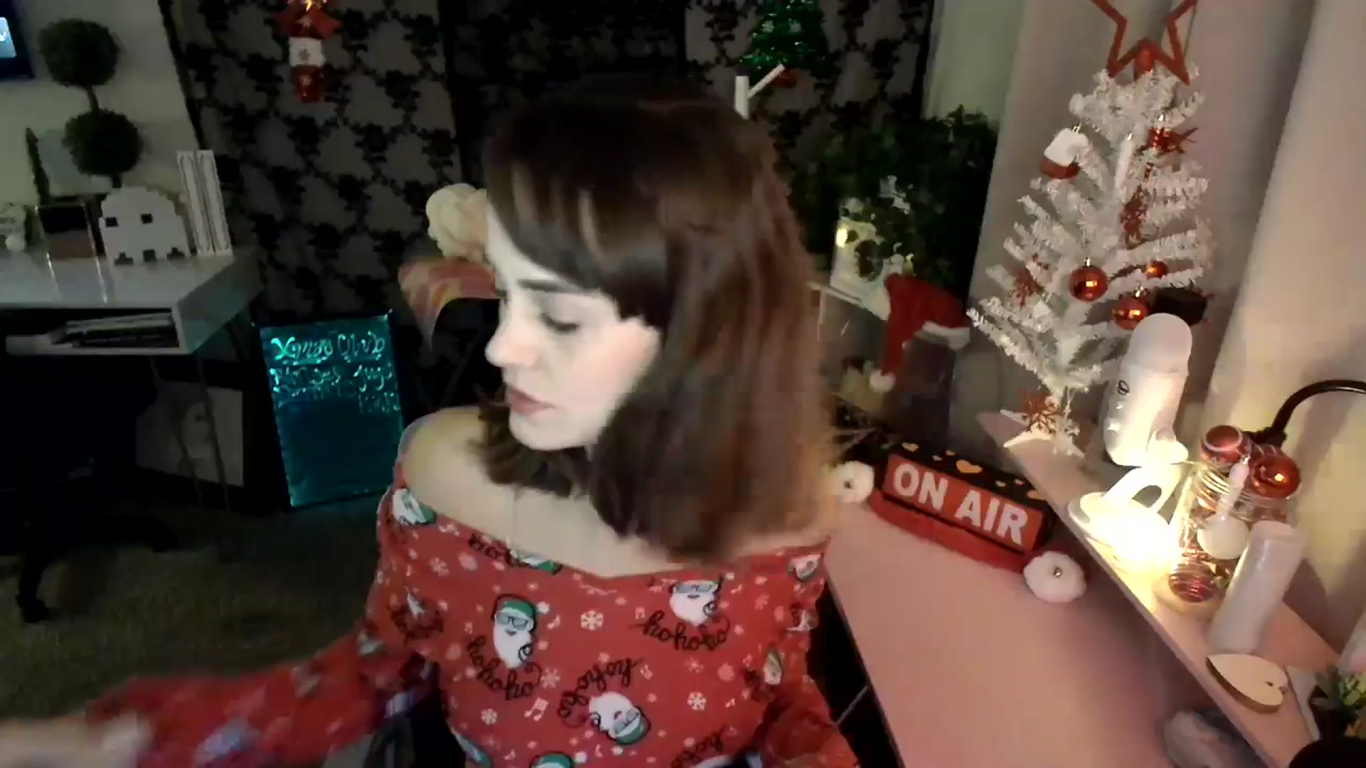 Gallery image thumbnail from HeidiKlumsy's myfreecams stream on, 12/07/2024, 21:56 image 5 of 20