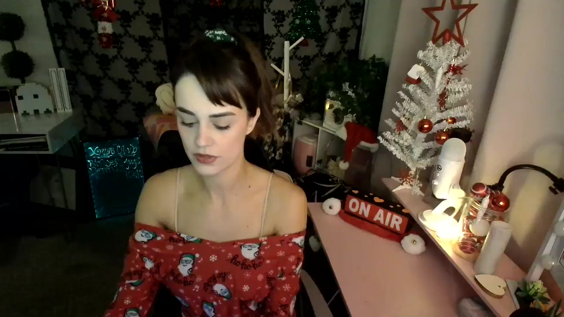 Gallery image thumbnail from HeidiKlumsy's myfreecams stream on, 12/07/2024, 21:56 image 8 of 20