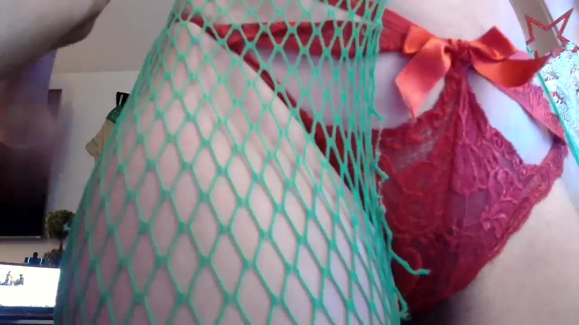 Gallery image thumbnail from HeidiKlumsy's myfreecams stream on, 12/13/2024, 03:00 image 10 of 20