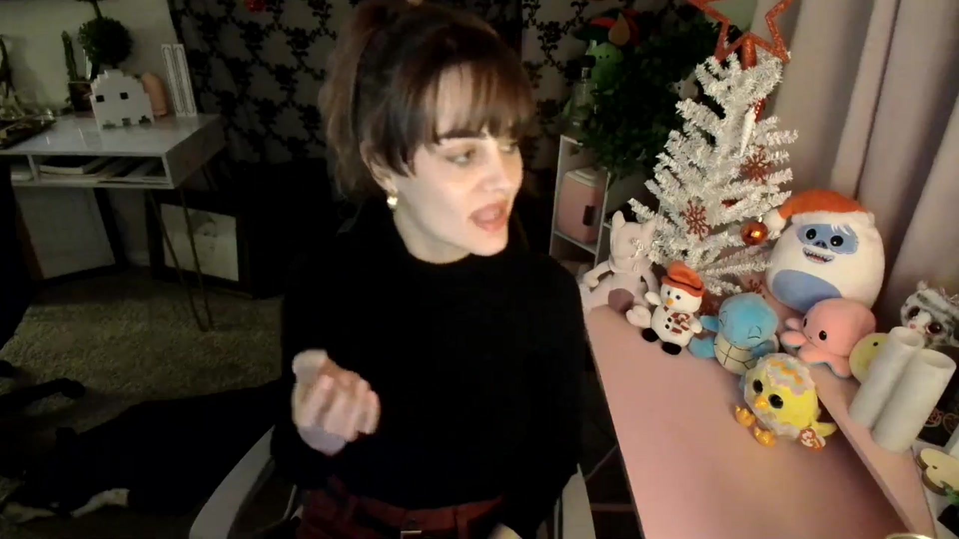 Gallery image thumbnail from HeidiKlumsy's myfreecams stream on, 12/24/2024, 07:00 image 16 of 20