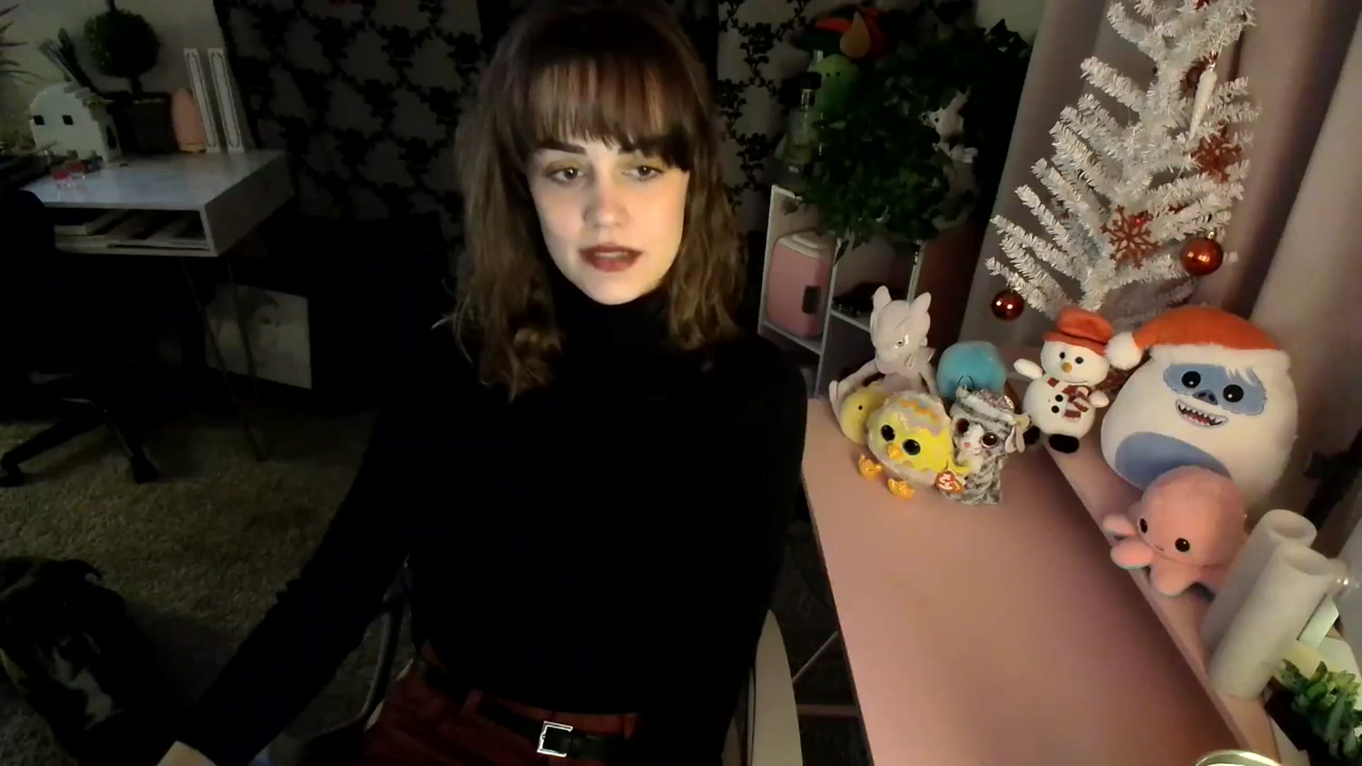 Gallery image thumbnail from HeidiKlumsy's myfreecams stream on, 12/24/2024, 07:00 image 2 of 20