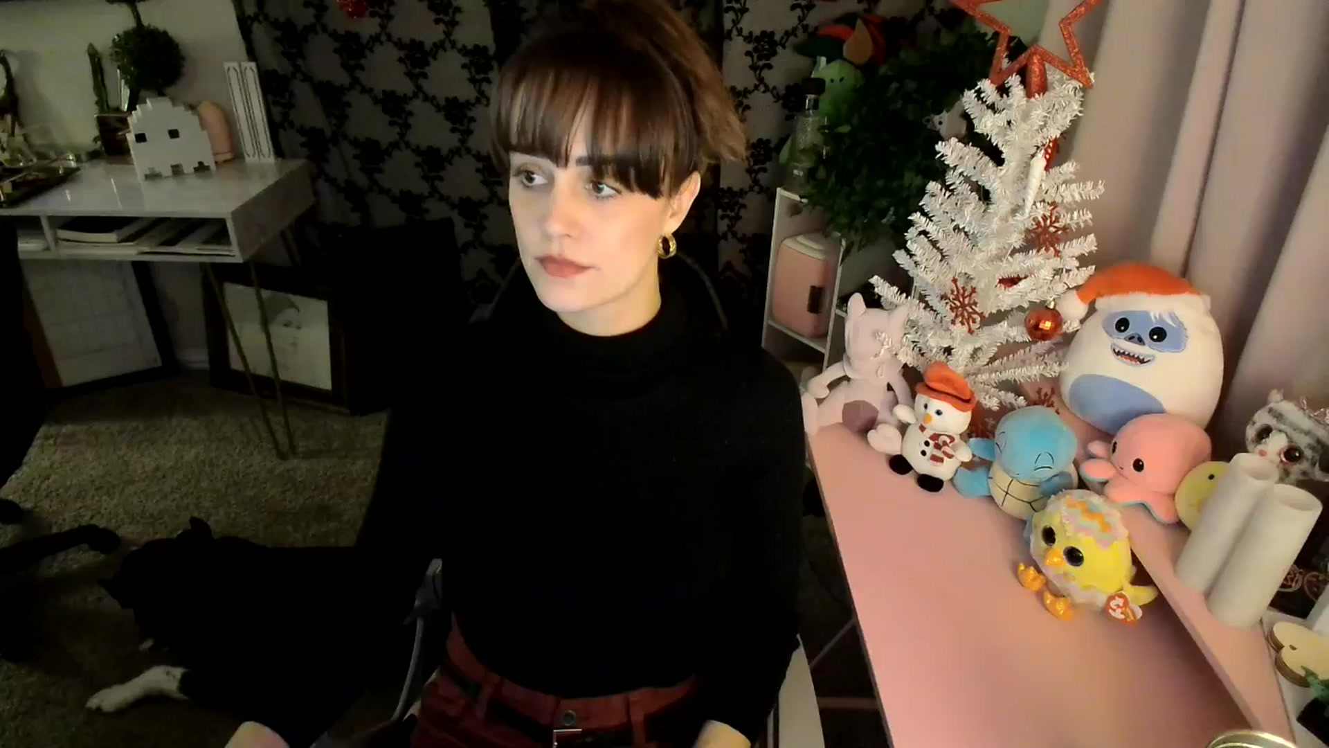 Gallery image thumbnail from HeidiKlumsy's myfreecams stream on, 12/24/2024, 07:00 image 17 of 20