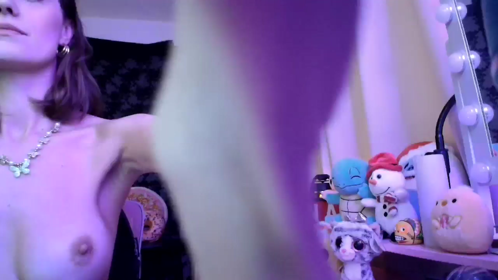 Gallery image thumbnail from HeidiKlumsy's myfreecams stream on, 01/09/2025, 01:25 image 18 of 20